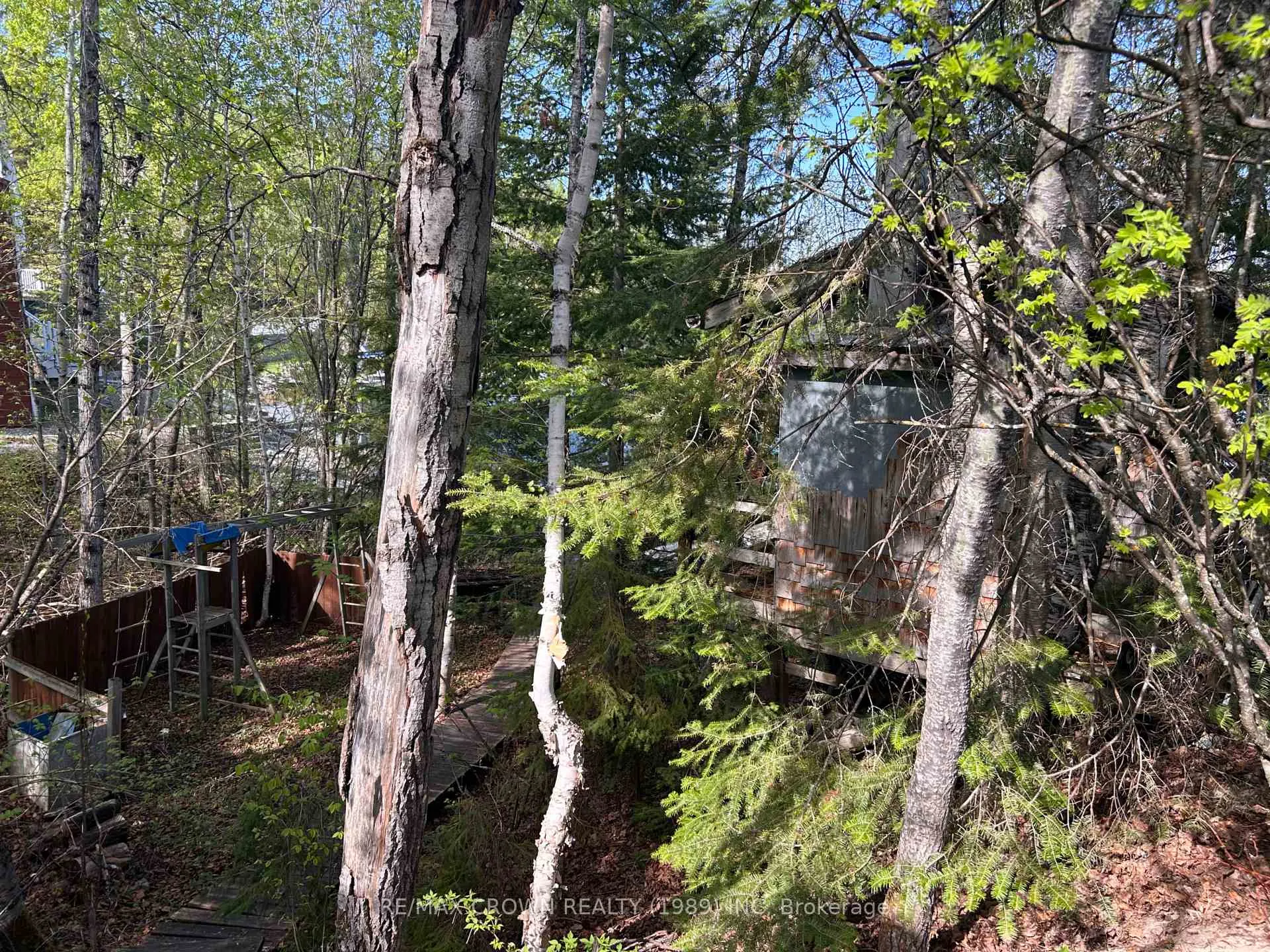 Photo 16 of 12 Paterson, Remi Lake, Moonbeam Road, Kapuskasing — HOMEH