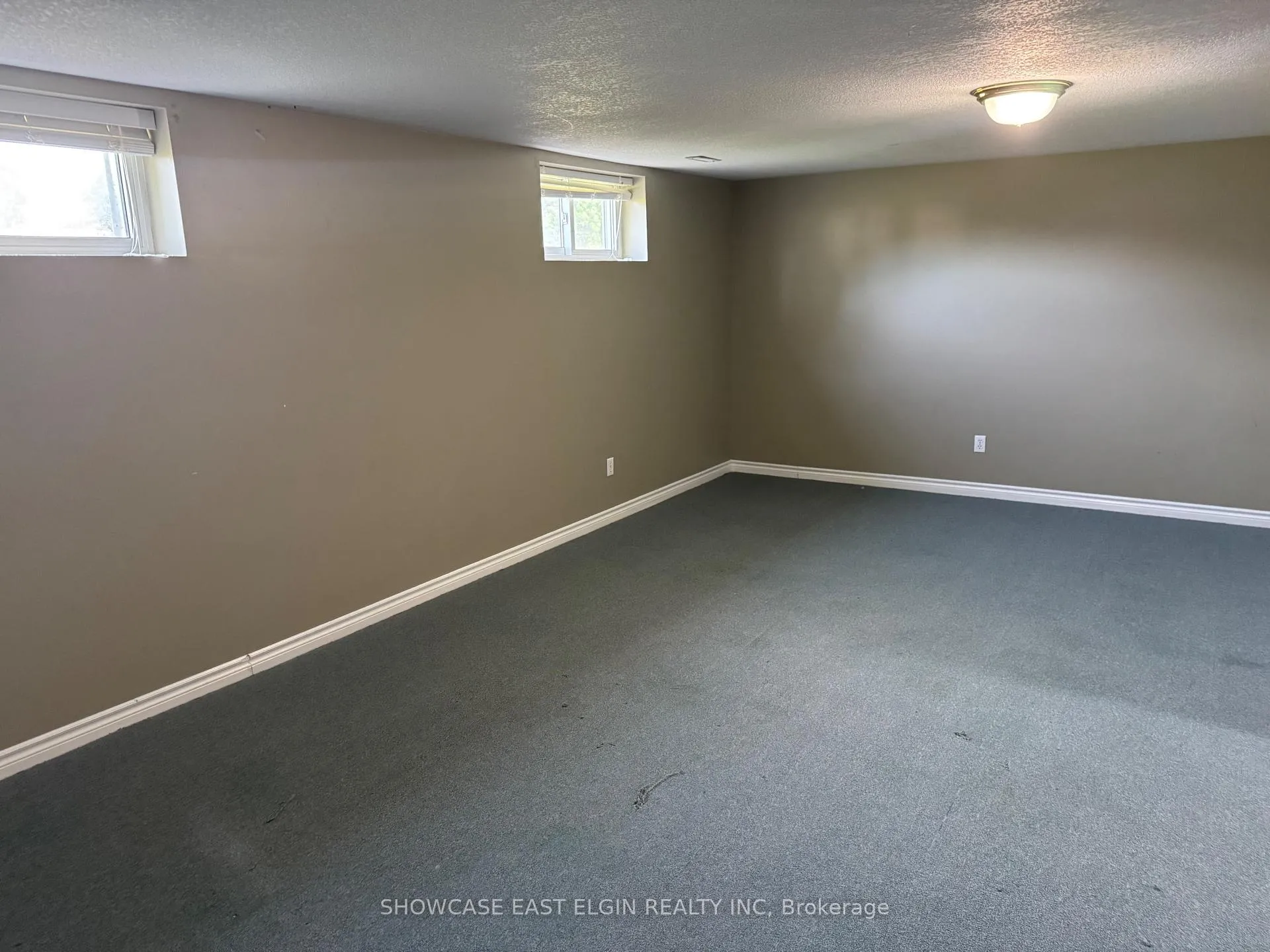 Photo 14 of 28 Melanie Drive, Aylmer — HOMEH