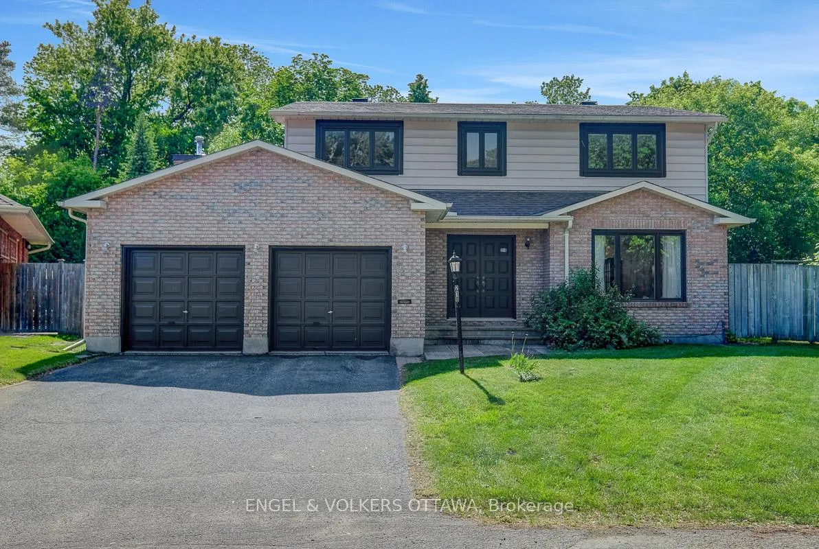 Photo 1 of 210 Cypress Court, Ottawa, Bayshore — HOMEH