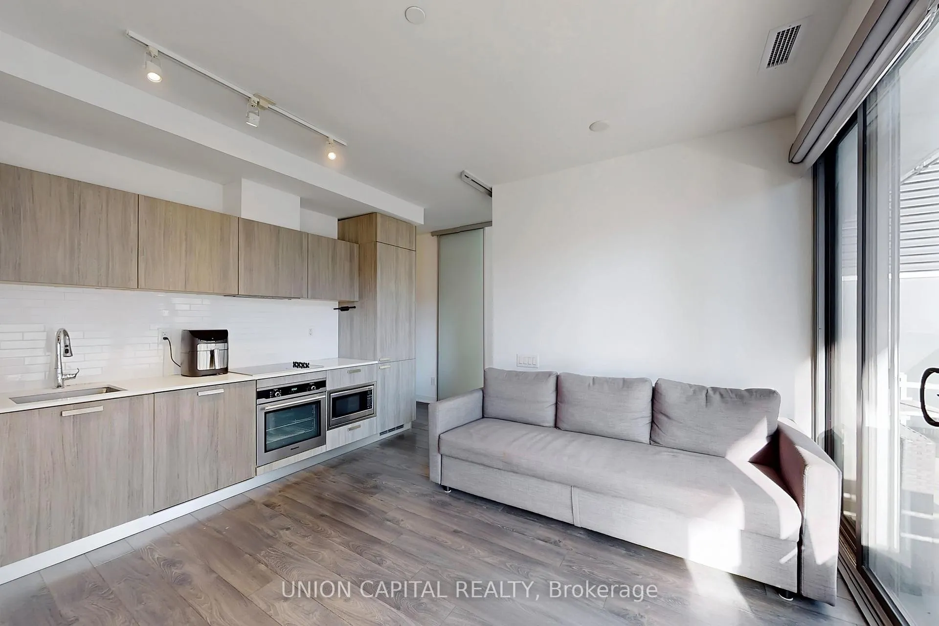 Front of Unit 1112, 50 Charles Street E