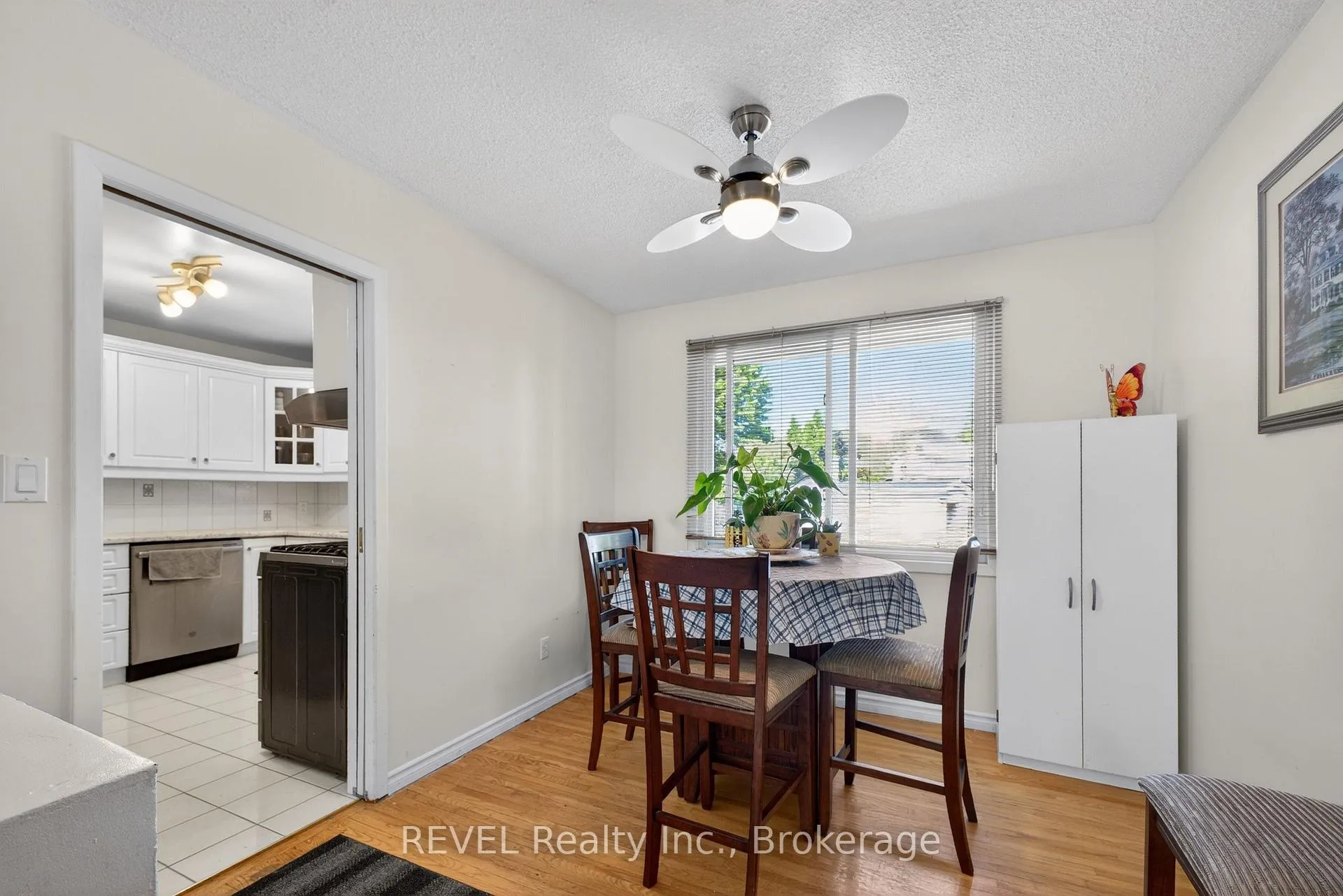 Photo 9 of 9 Rexleigh Crescent, St. Catharines, Lakeport — HOMEH