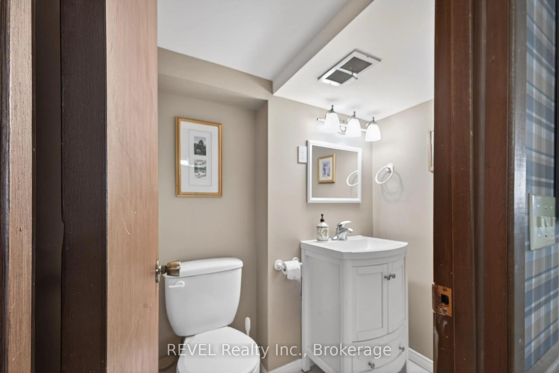 Photo 15 of 9 Rexleigh Crescent, St. Catharines, Lakeport — HOMEH