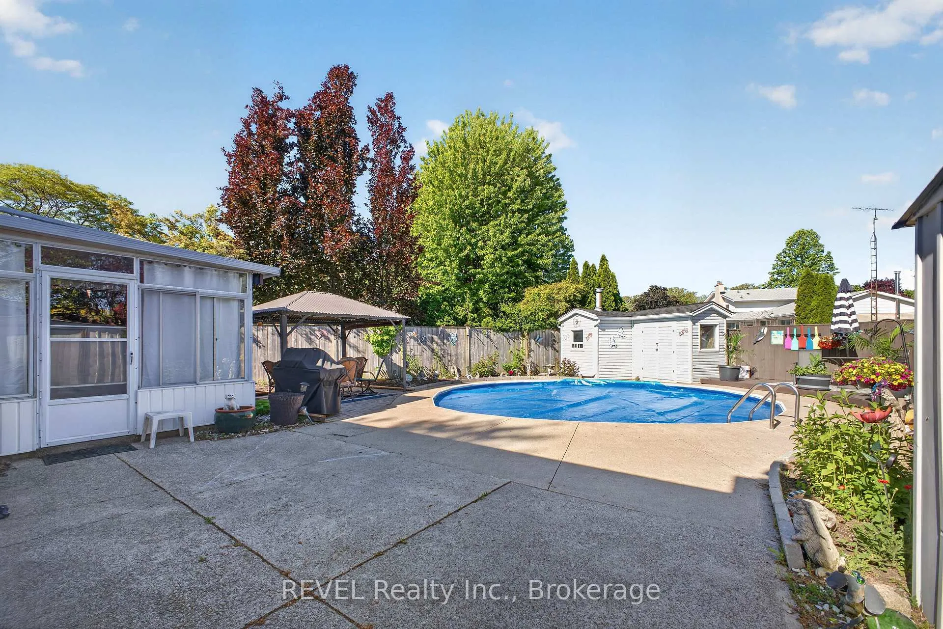 Photo 29 of 9 Rexleigh Crescent, St. Catharines, Lakeport — HOMEH