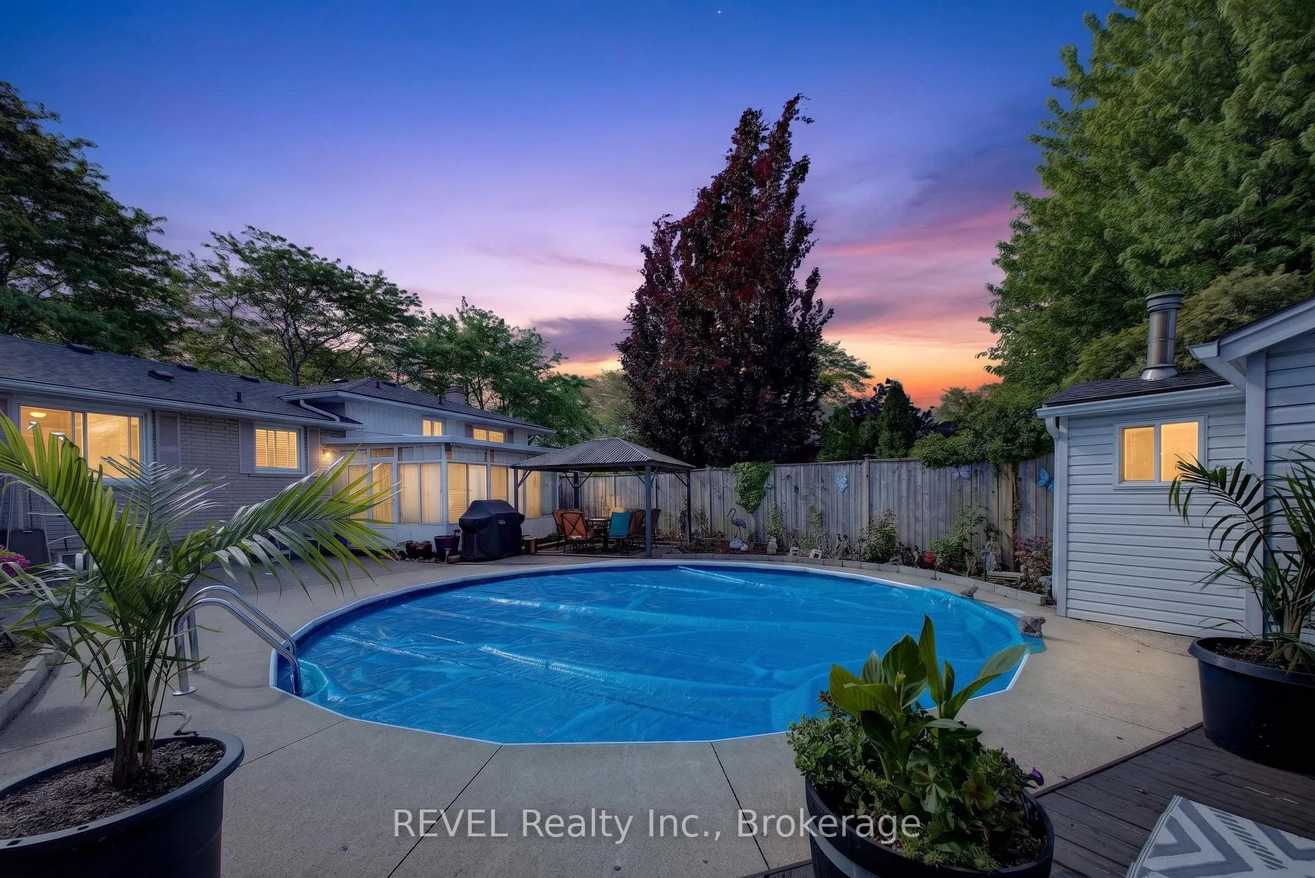 Photo 33 of 9 Rexleigh Crescent, St. Catharines, Lakeport — HOMEH