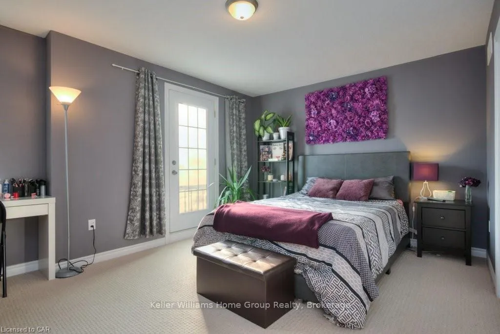 Photo 4 of Unit 13B, 55 Mooregate Crescent, Kitchener — HOMEH