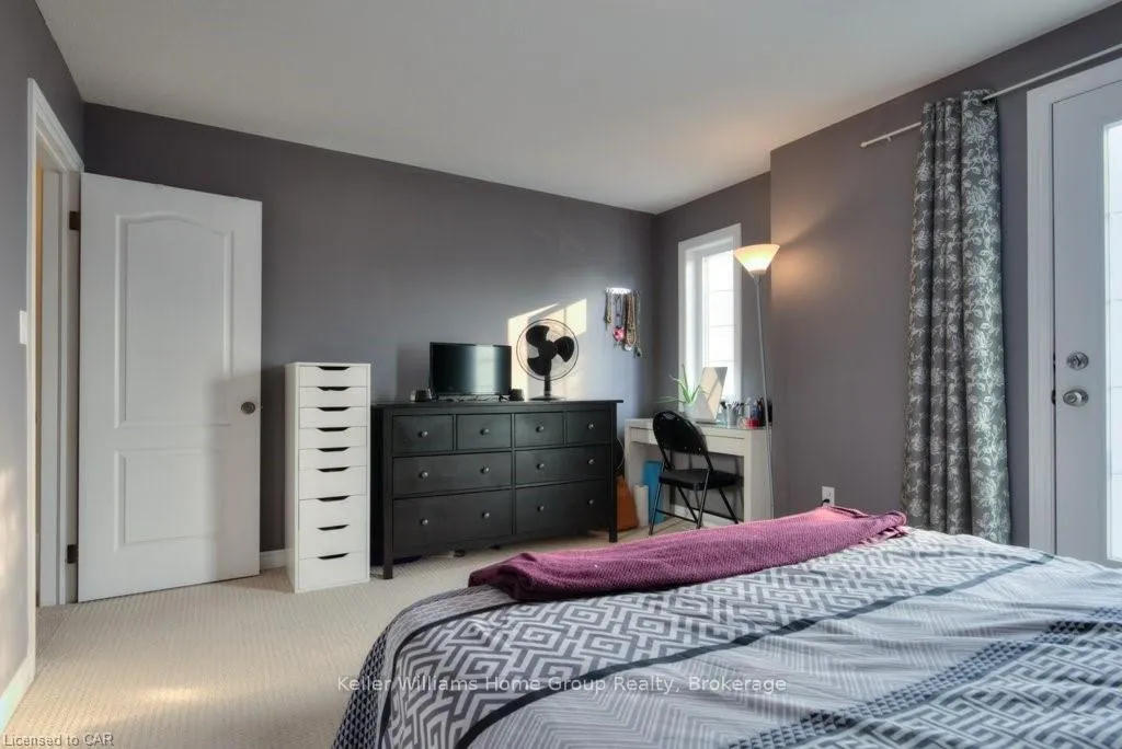 Photo 6 of Unit 13B, 55 Mooregate Crescent, Kitchener — HOMEH