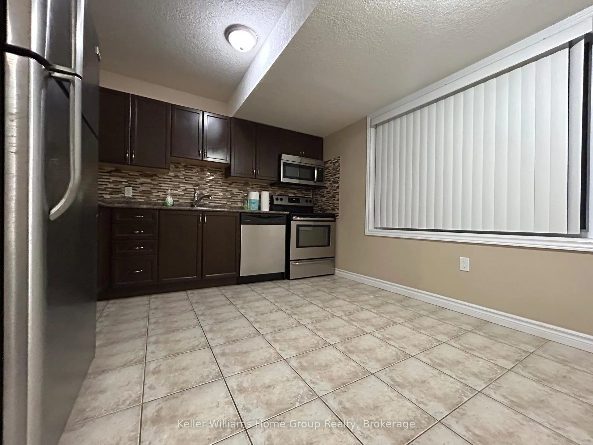 Photo 13 of Unit 13B, 55 Mooregate Crescent, Kitchener — HOMEH