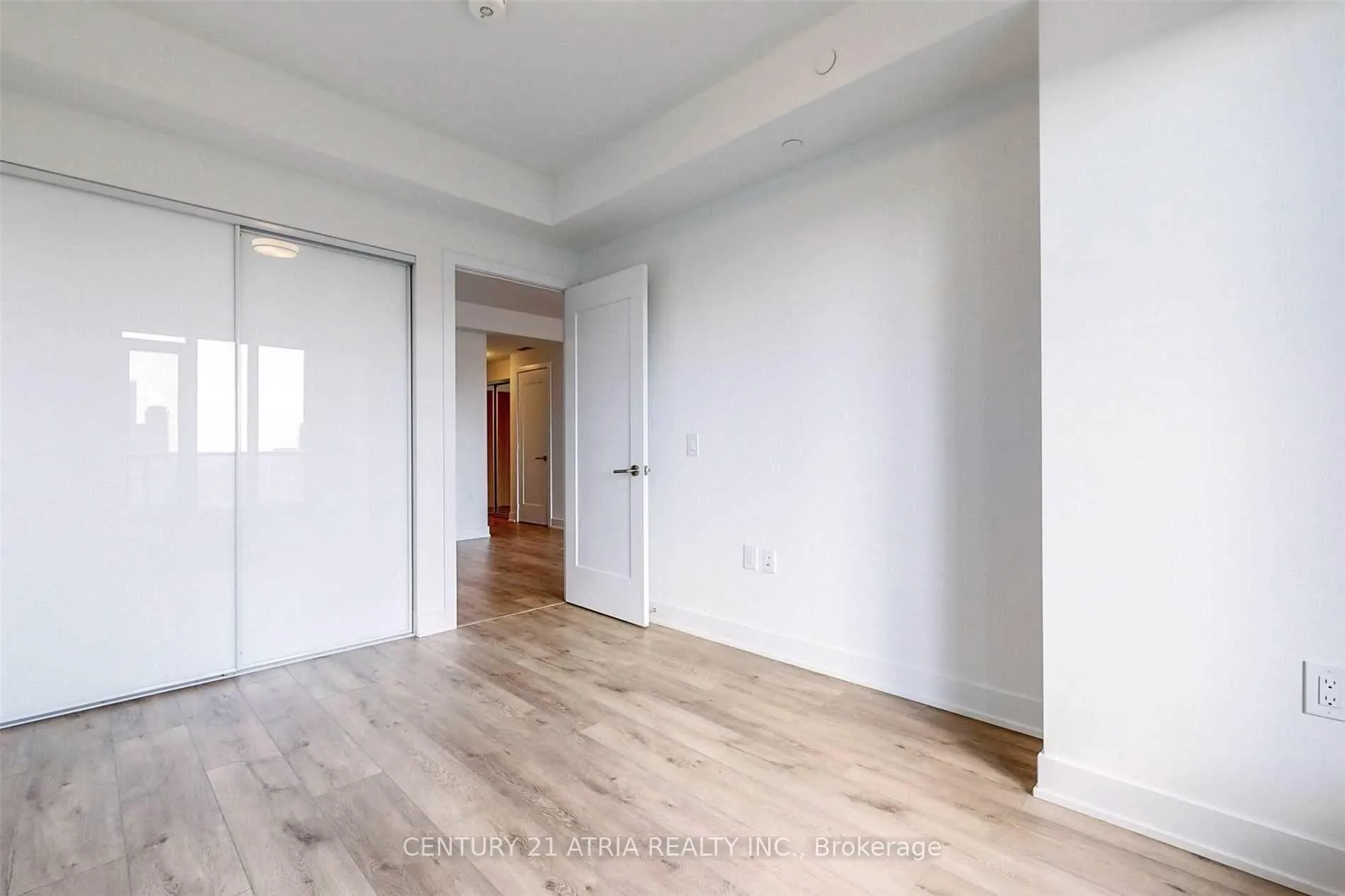 Photo 37 of Unit 3211, 575 Bloor Street, Toronto, North St. James Town — HOMEH