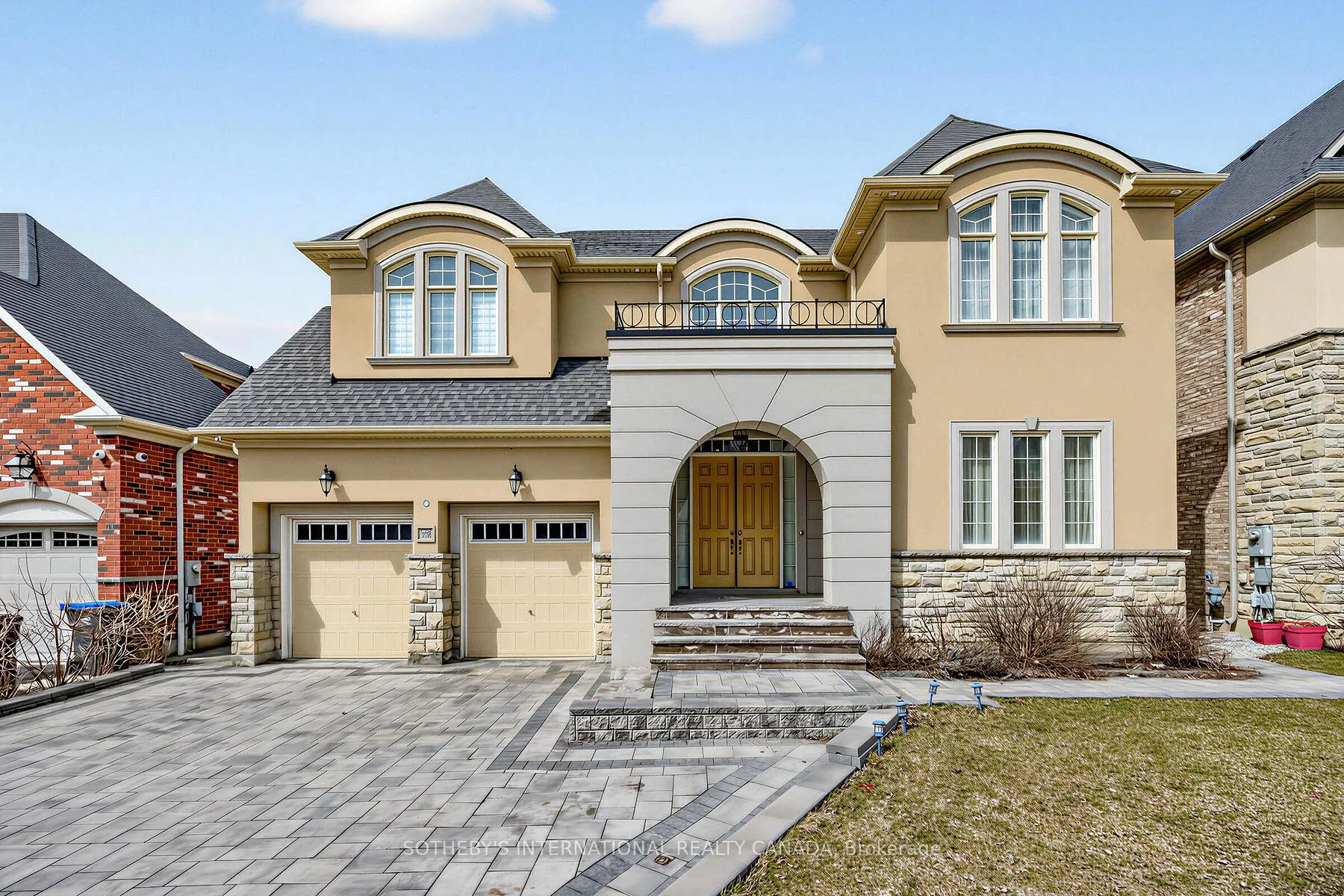 Photo 2 of Unit Main/Upper, 54 Kelways Circle, Brampton, Bram East — HOMEH