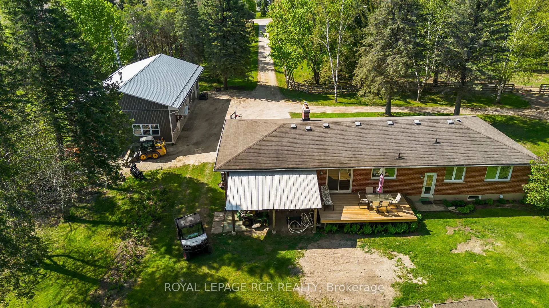 Photo 32 of 426079 25 Side Road, Mono, Rural Mono — HOMEH