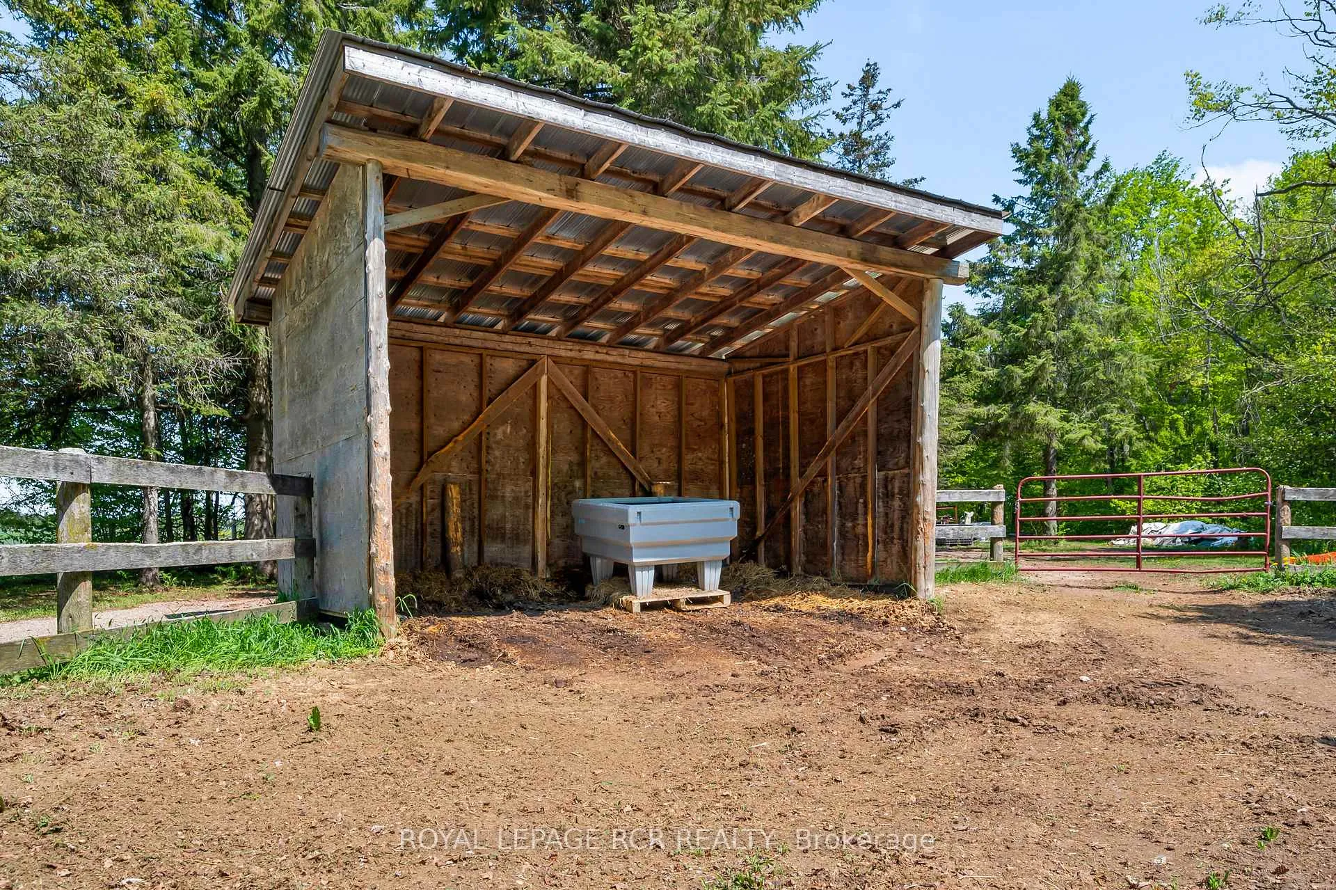 Photo 38 of 426079 25 Side Road, Mono, Rural Mono — HOMEH