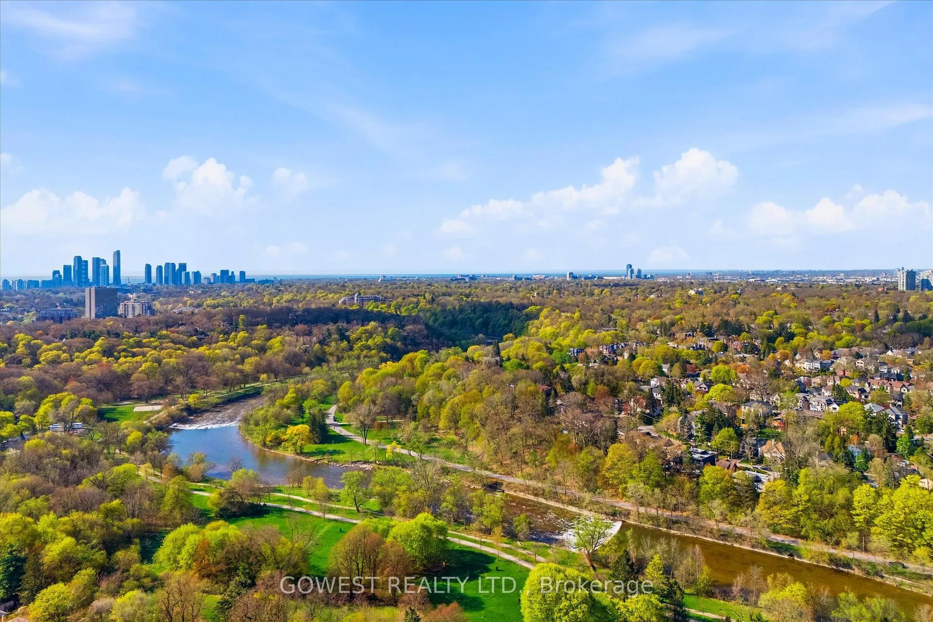 Photo 8 of 60 Warren Crescent, Toronto, Lambton Baby Point — HOMEH