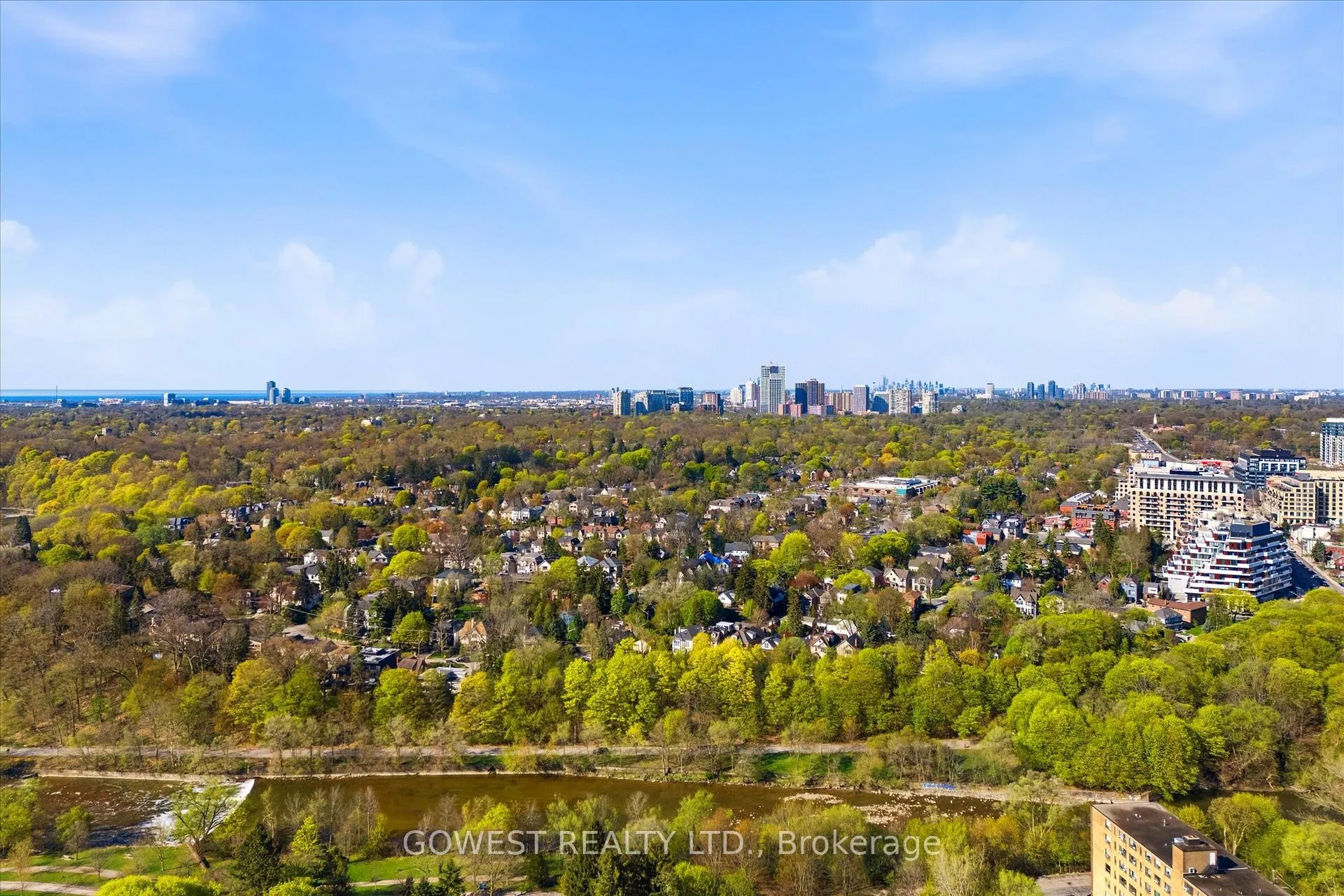 Photo 9 of 60 Warren Crescent, Toronto, Lambton Baby Point — HOMEH