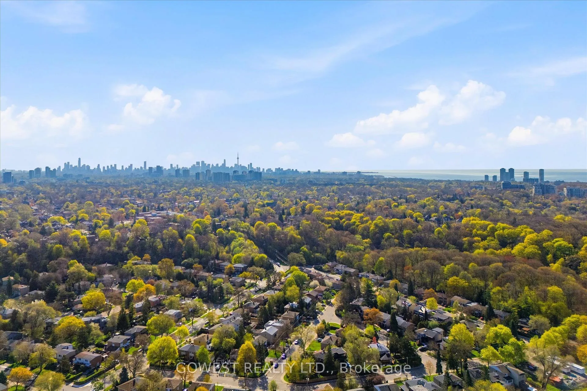Photo 11 of 60 Warren Crescent, Toronto, Lambton Baby Point — HOMEH
