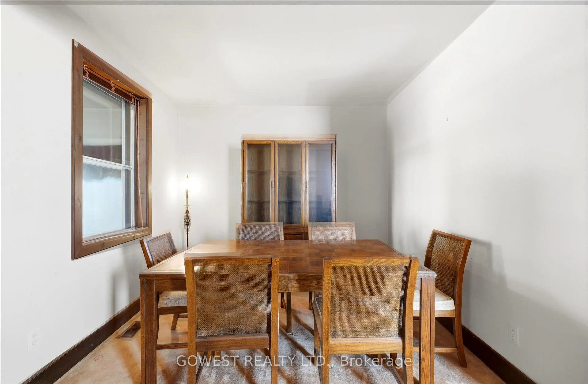 Photo 23 of 60 Warren Crescent, Toronto, Lambton Baby Point — HOMEH