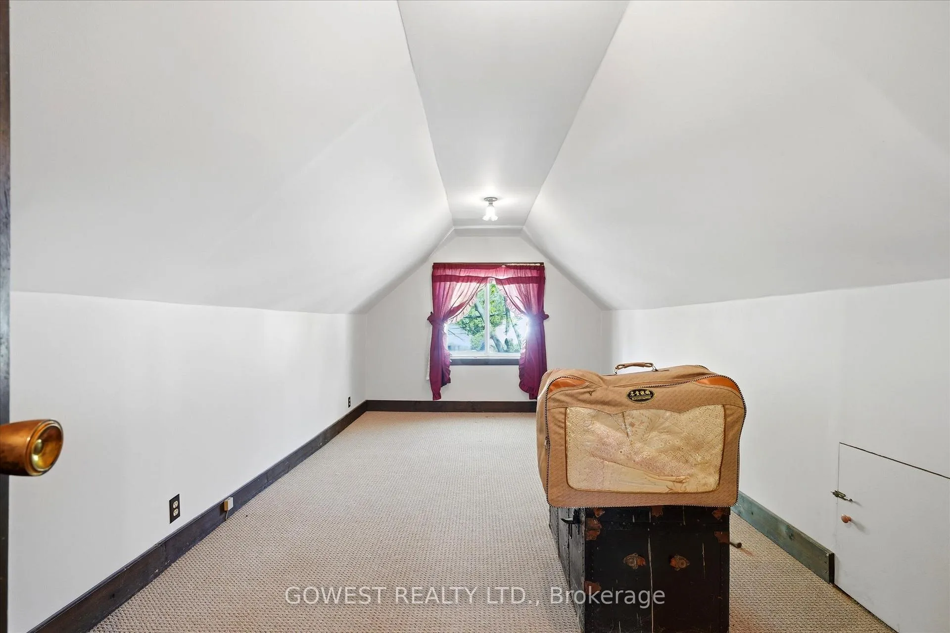 Photo 36 of 60 Warren Crescent, Toronto, Lambton Baby Point — HOMEH