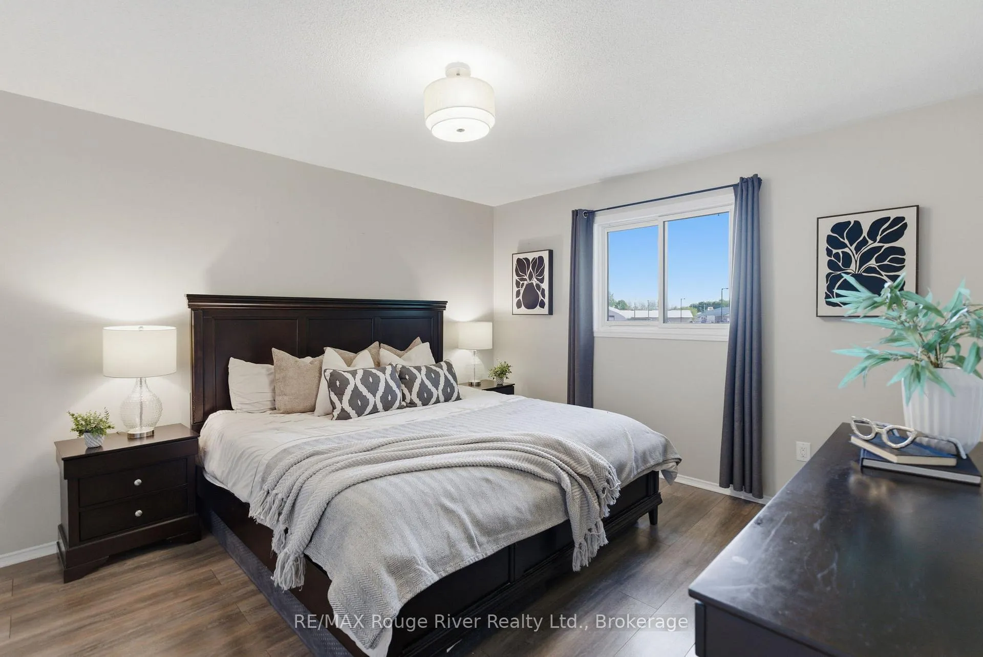 Photo 17 of 15 Lakeview Drive, Scugog, Port Perry — HOMEH