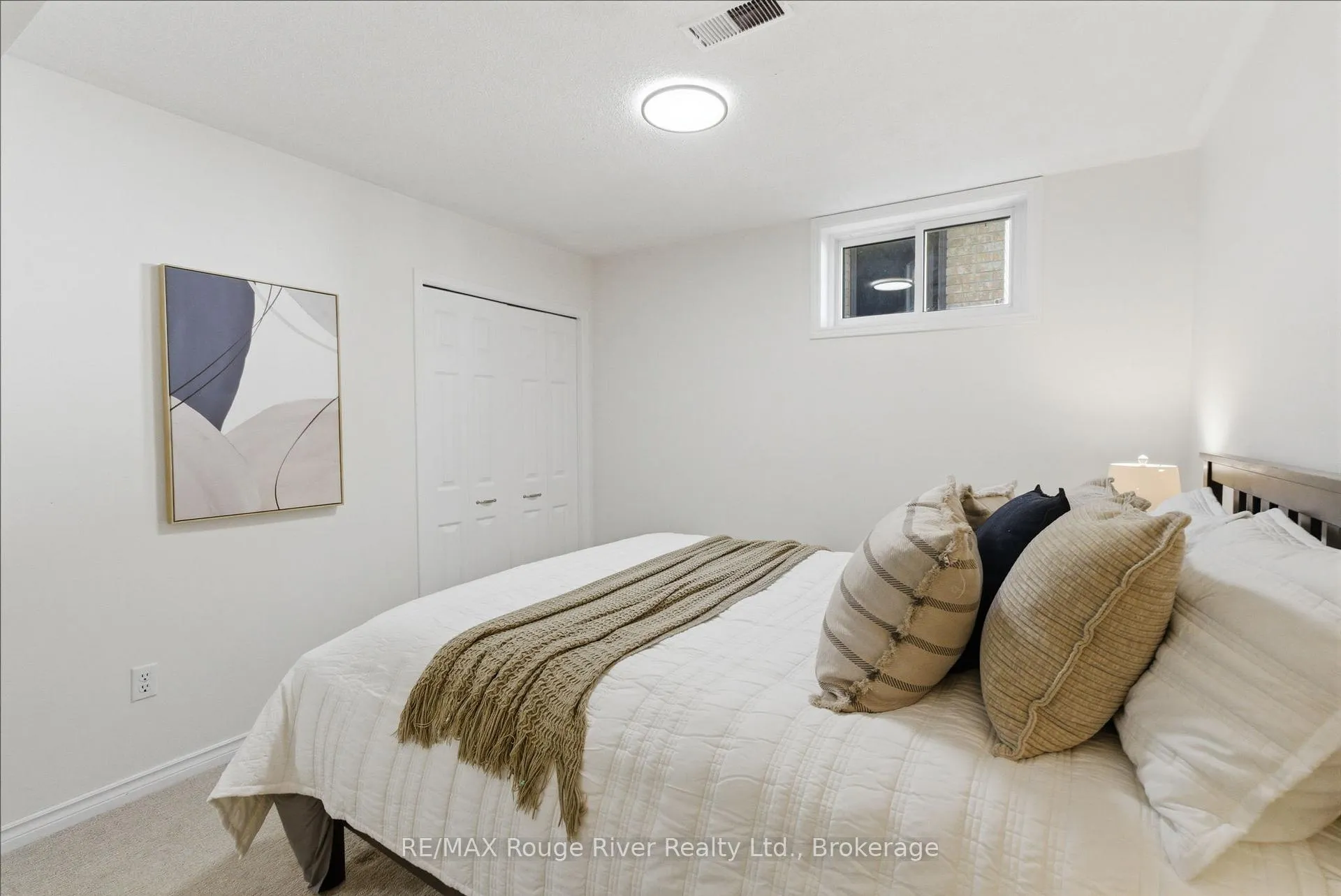 Photo 29 of 15 Lakeview Drive, Scugog, Port Perry — HOMEH