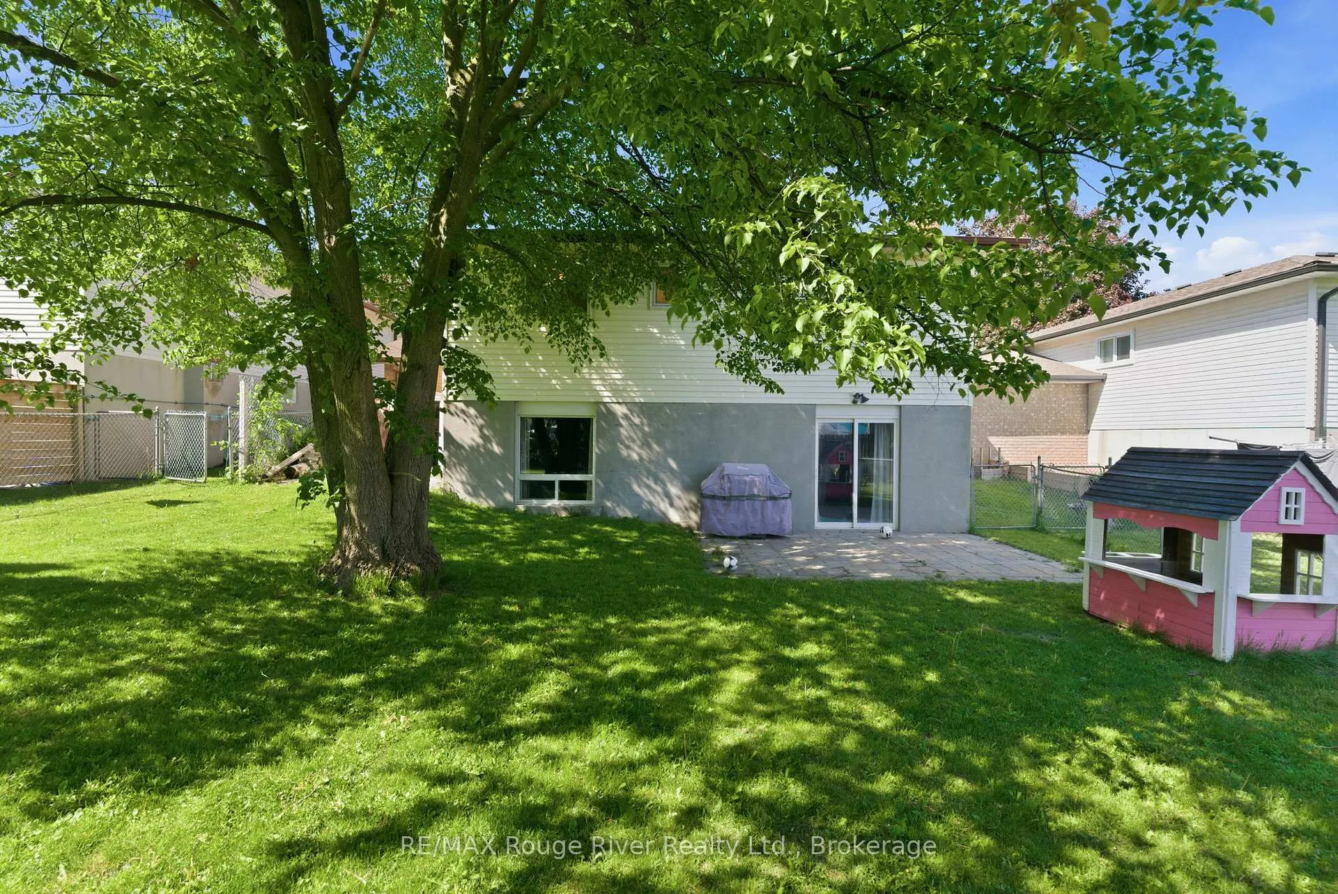 Photo 40 of 15 Lakeview Drive, Scugog, Port Perry — HOMEH
