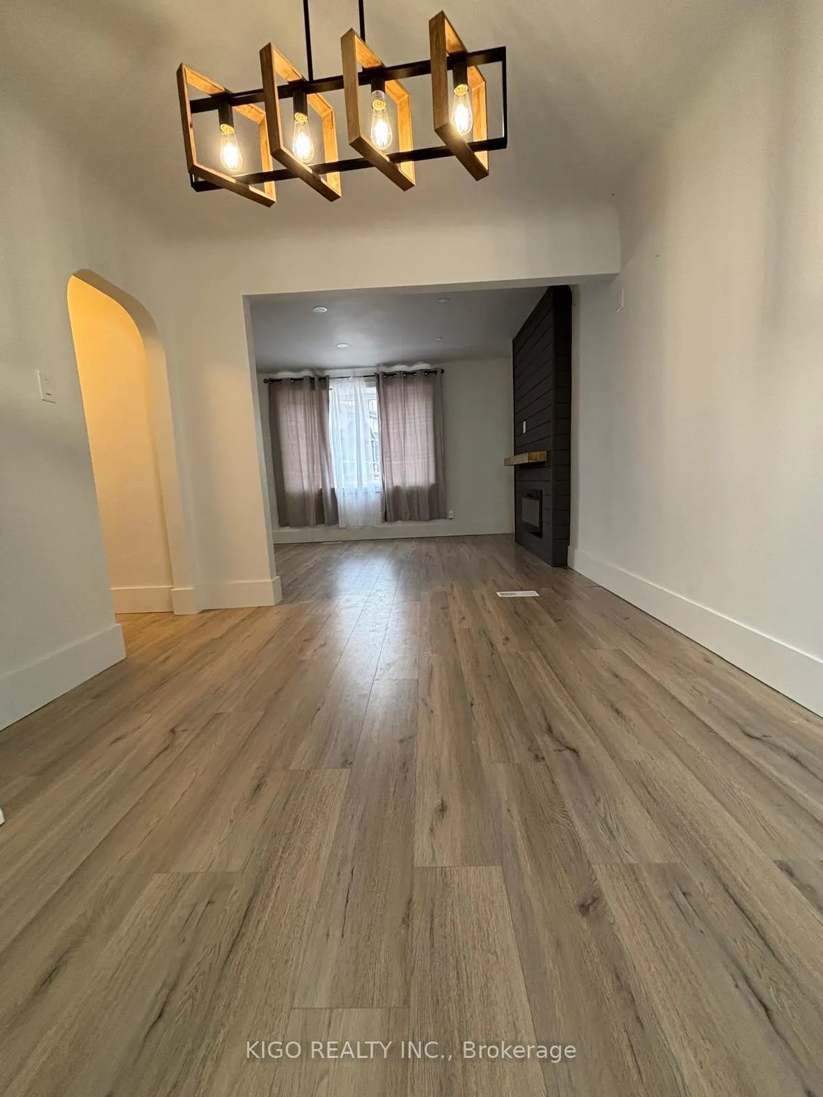 Photo 3 of 393 Weber Street E, Kitchener, King East — HOMEH