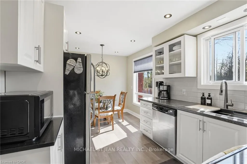 Photo 18 of 282 Roach Avenue, Welland, Broadway — HOMEH