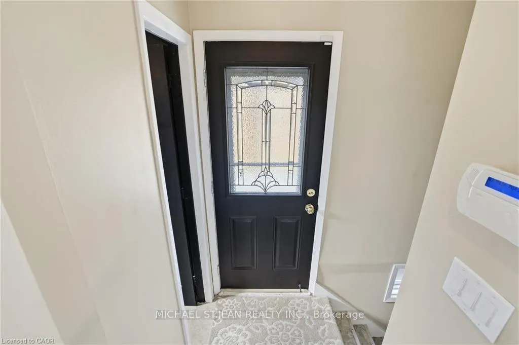 Photo 33 of 282 Roach Avenue, Welland, Broadway — HOMEH