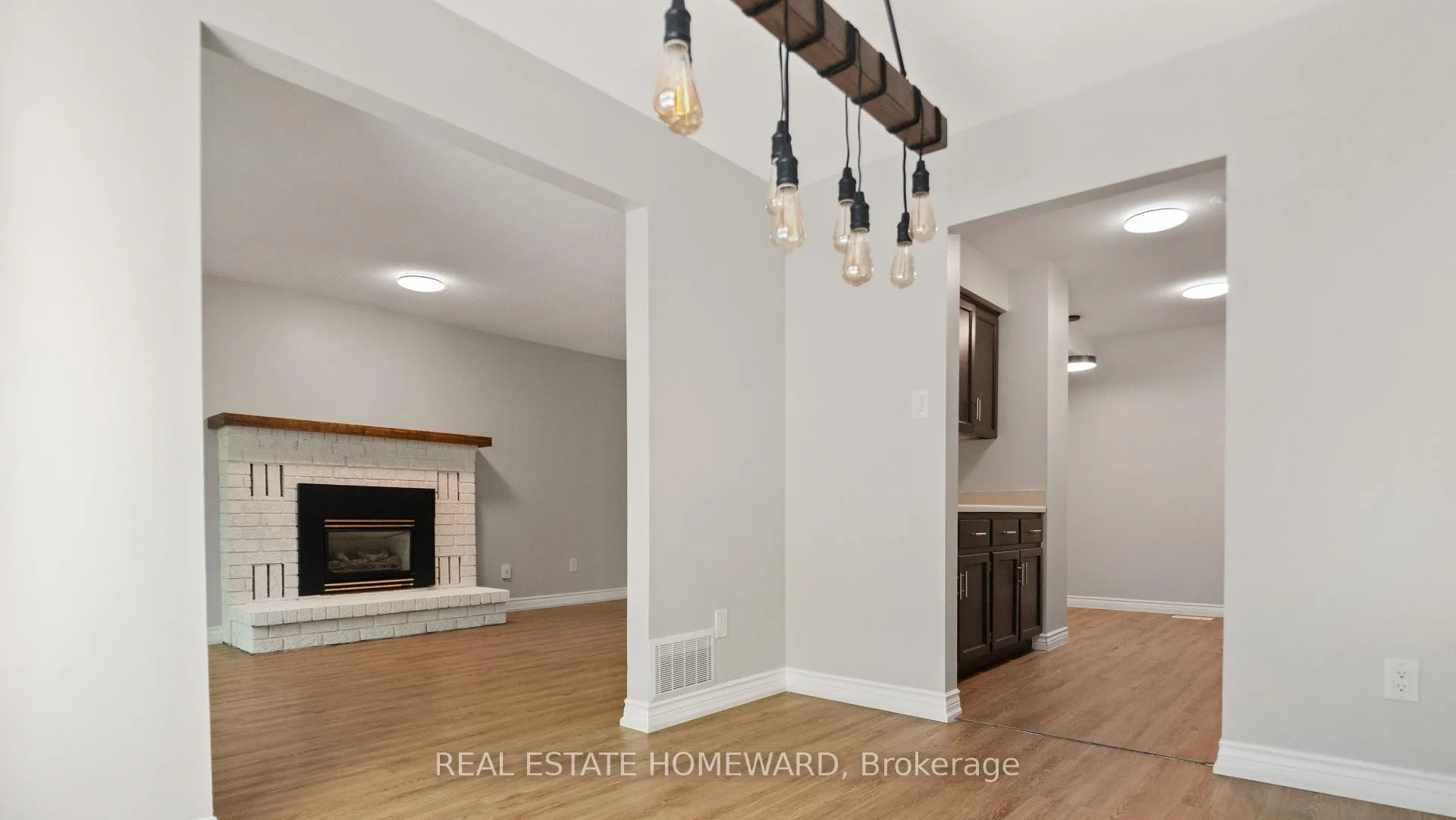 Photo 6 of 39 Tomahawk Drive, Grimsby, Grimsby East — HOMEH