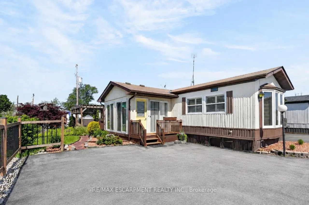 Photo 1 of 4450 David Lane, Lincoln, Beamsville — HOMEH