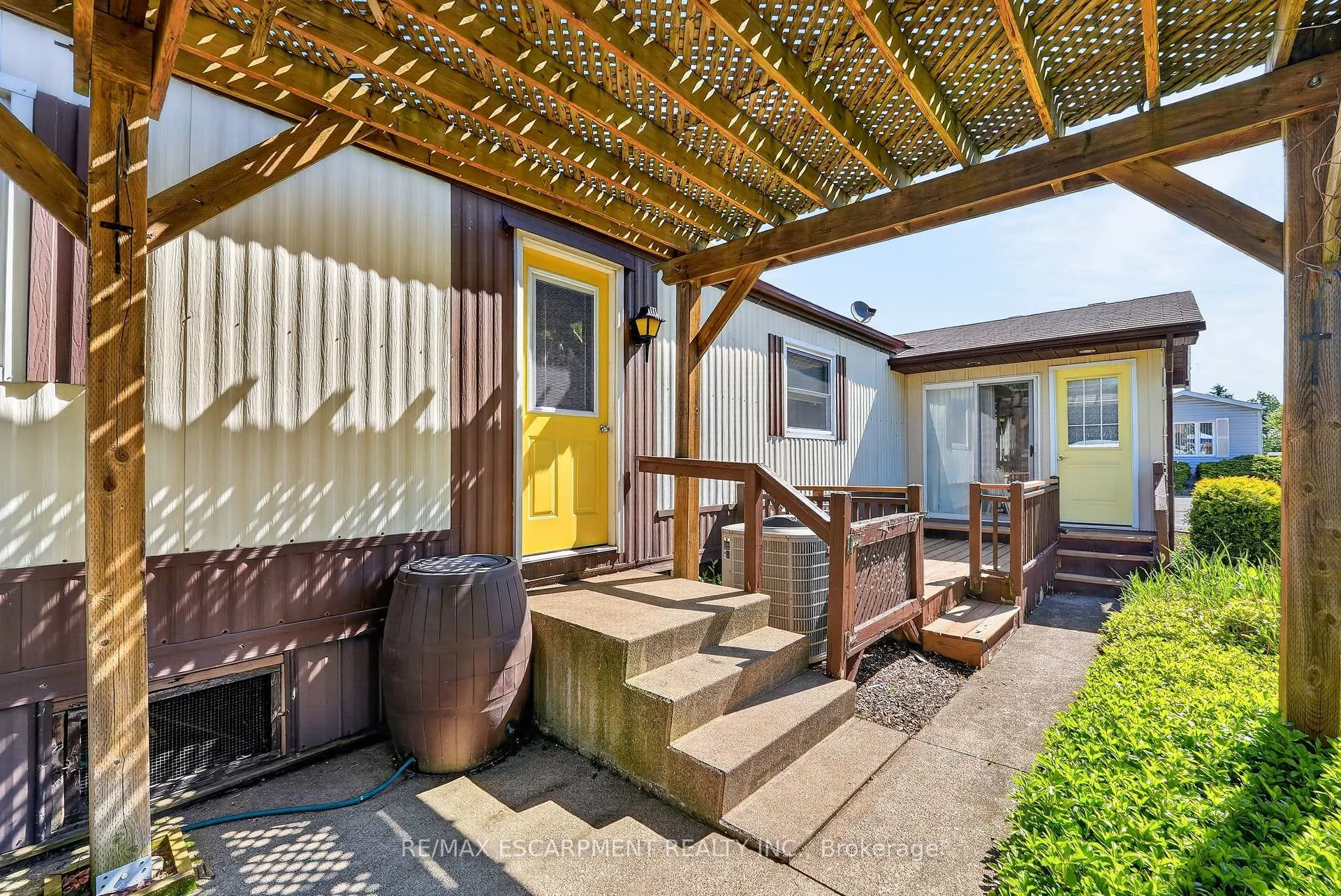 Photo 18 of 4450 David Lane, Lincoln, Beamsville — HOMEH