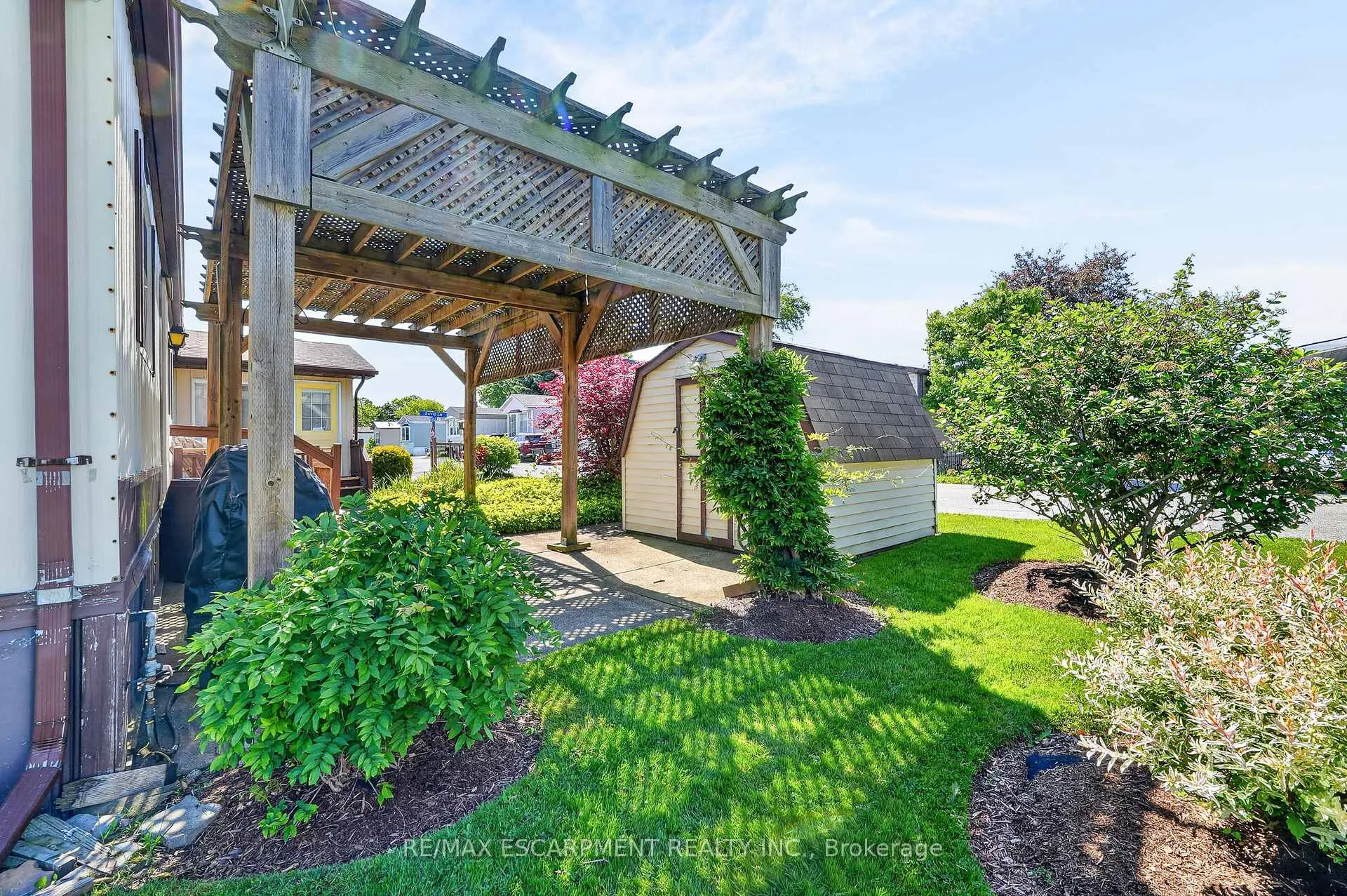 Photo 21 of 4450 David Lane, Lincoln, Beamsville — HOMEH