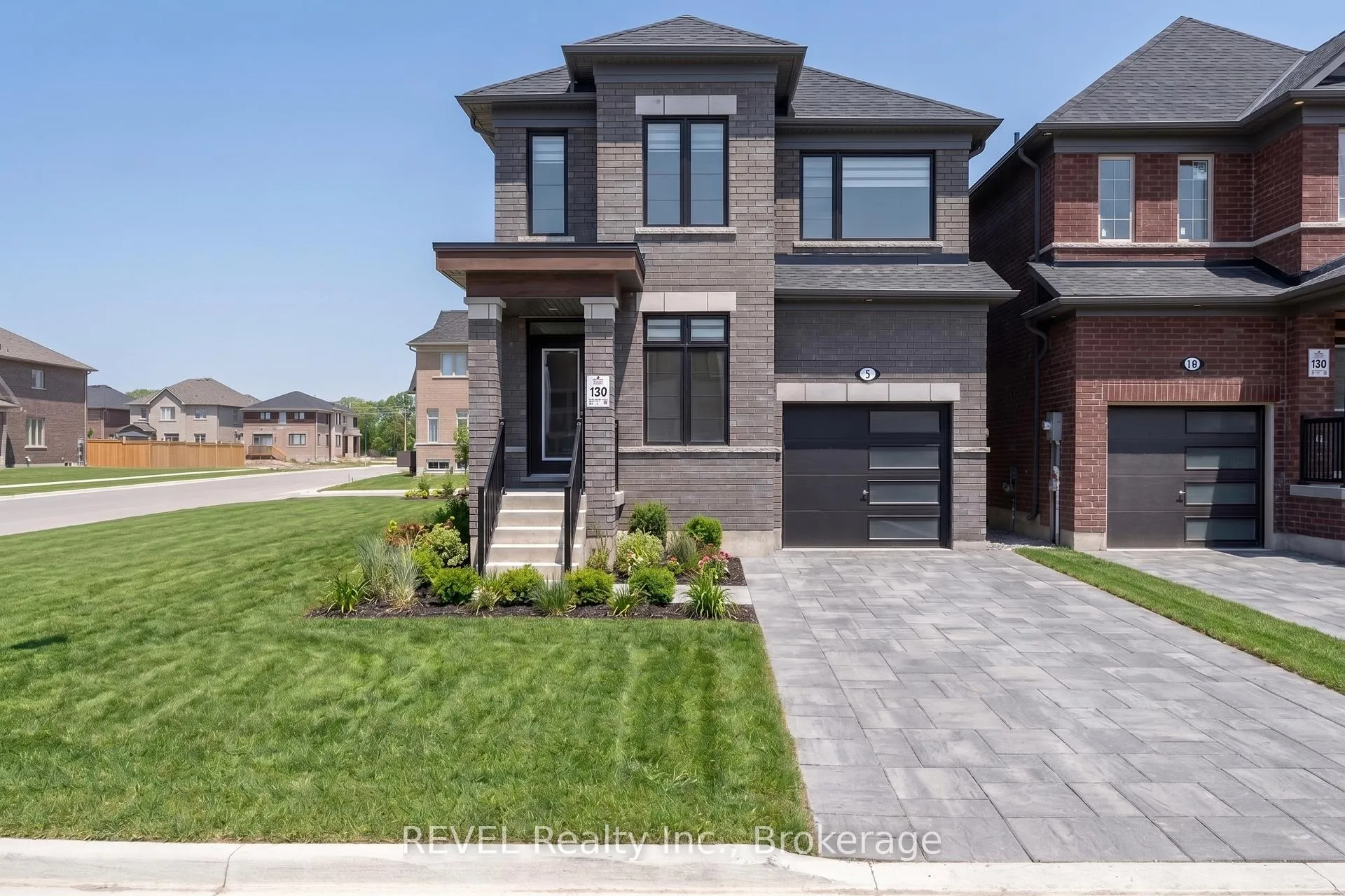 Photo 1 of 6 Rackham Lane, Clarington, Courtice — HOMEH