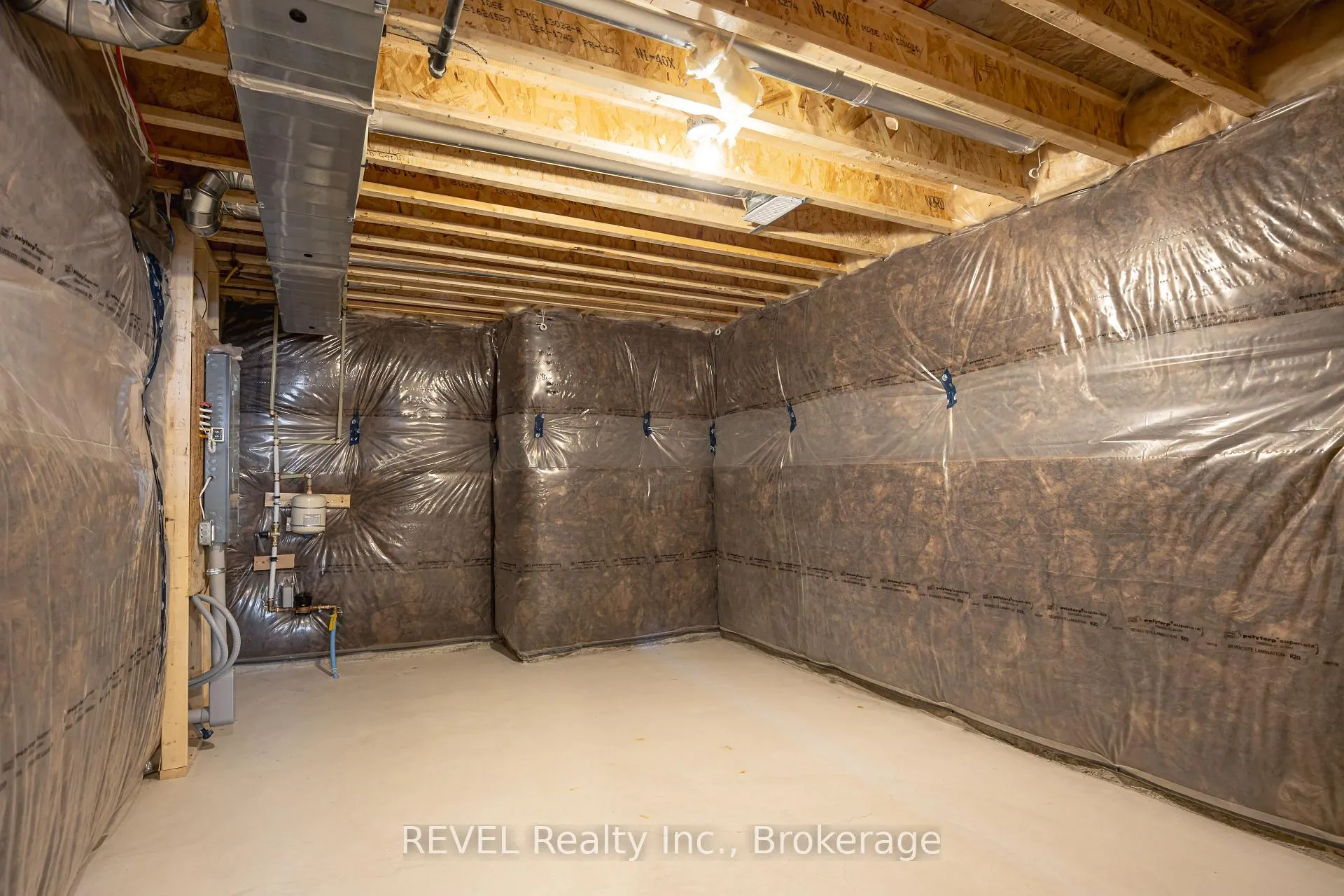 Photo 30 of 6 Rackham Lane, Clarington, Courtice — HOMEH