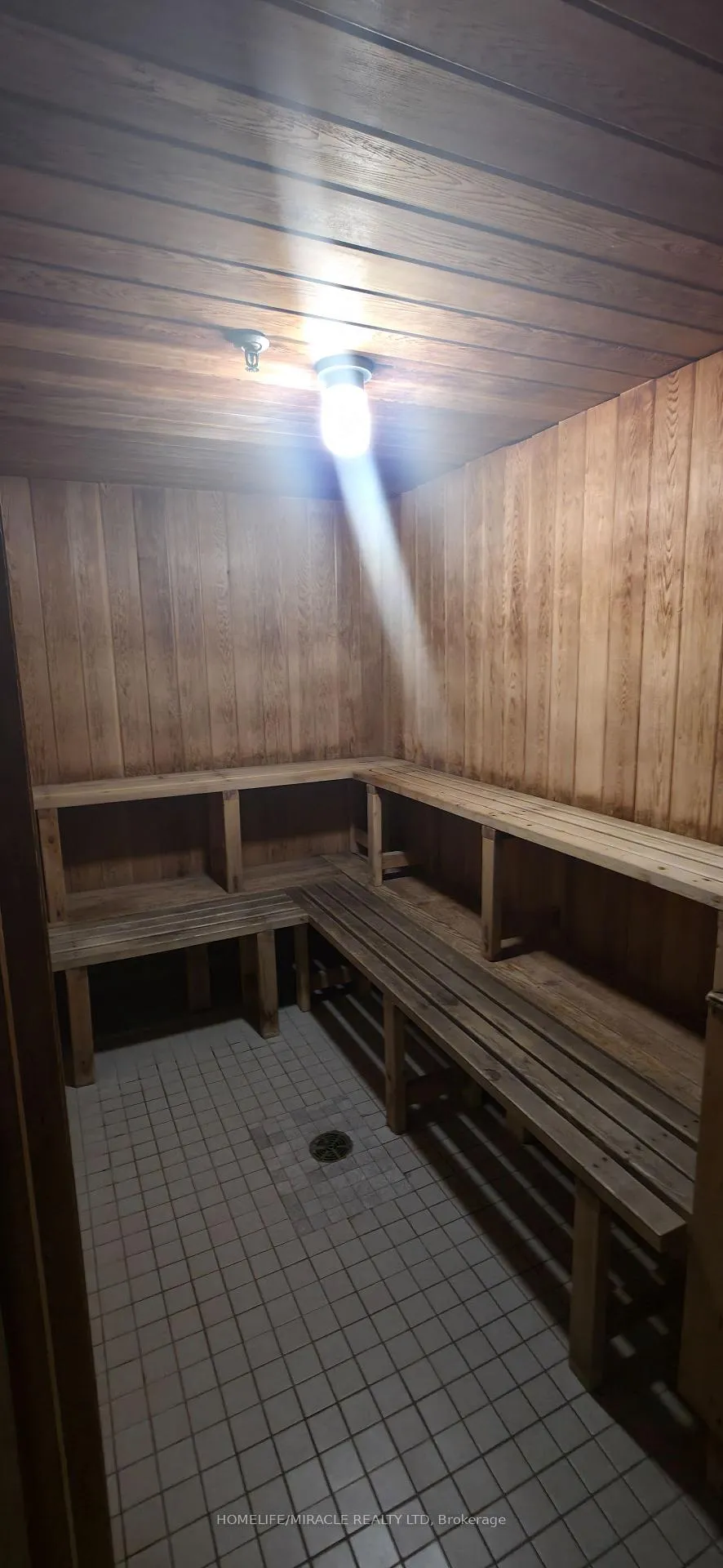 Photo 5 of Unit 1211, 3 Rowntree Road, Etobicoke, Mount Olive-Silverstone-Jamestown — HOMEH