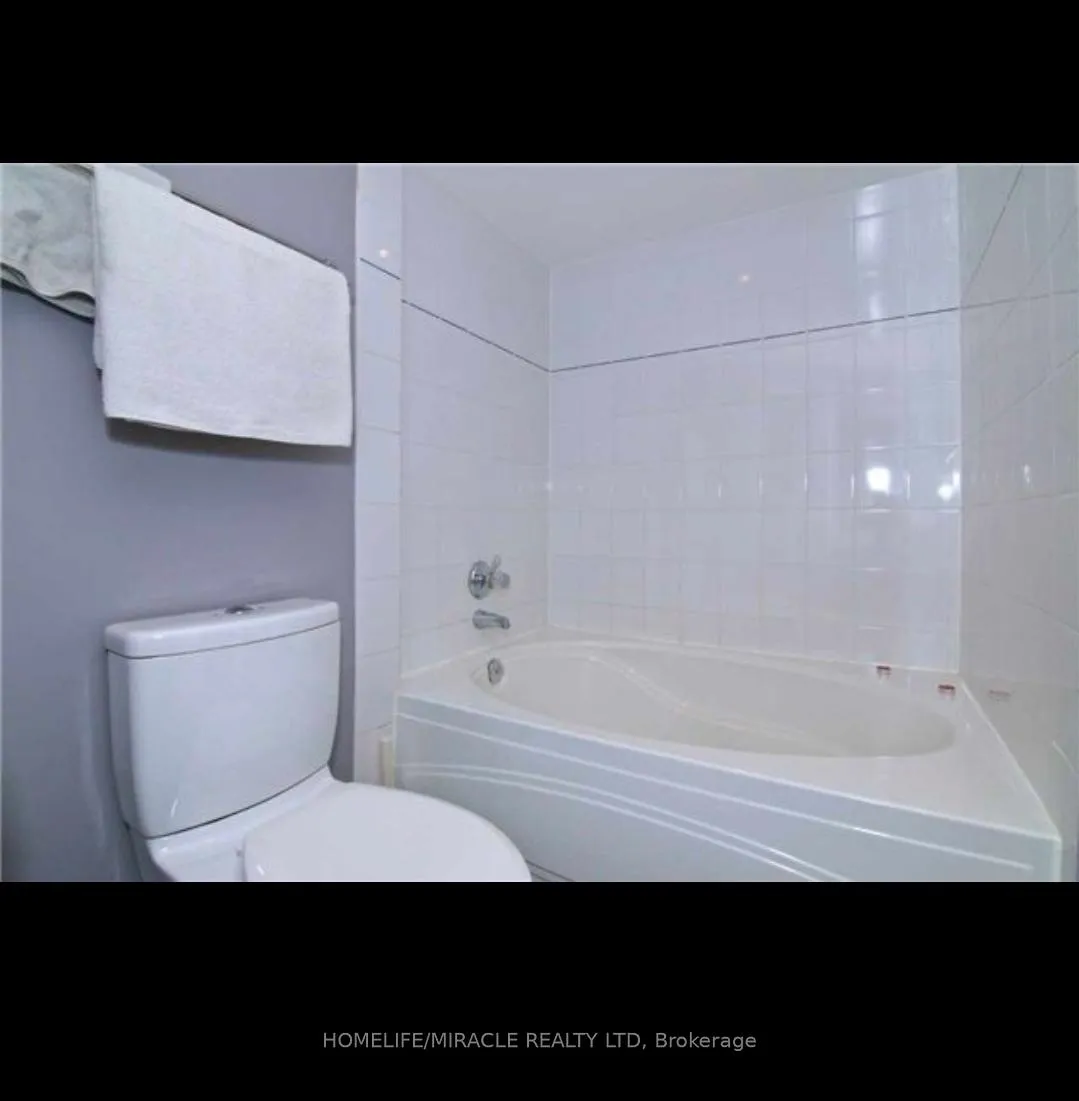 Photo 26 of Unit 1211, 3 Rowntree Road, Etobicoke, Mount Olive-Silverstone-Jamestown — HOMEH