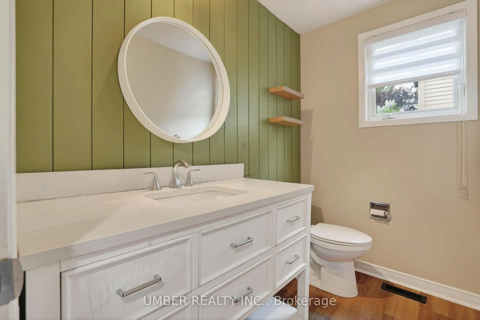 Photo 20 of 258 Anglehart Avenue, Ottawa, Queenswood Heights South — HOMEH