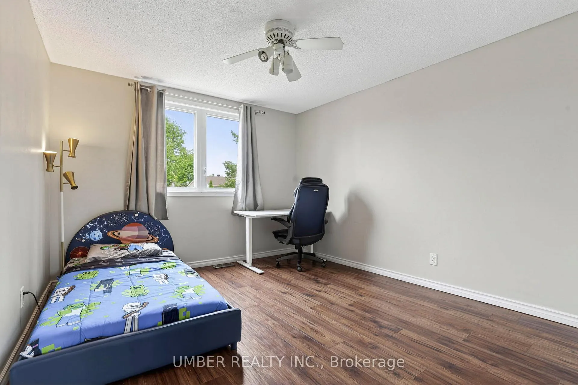 Photo 24 of 258 Anglehart Avenue, Ottawa, Queenswood Heights South — HOMEH