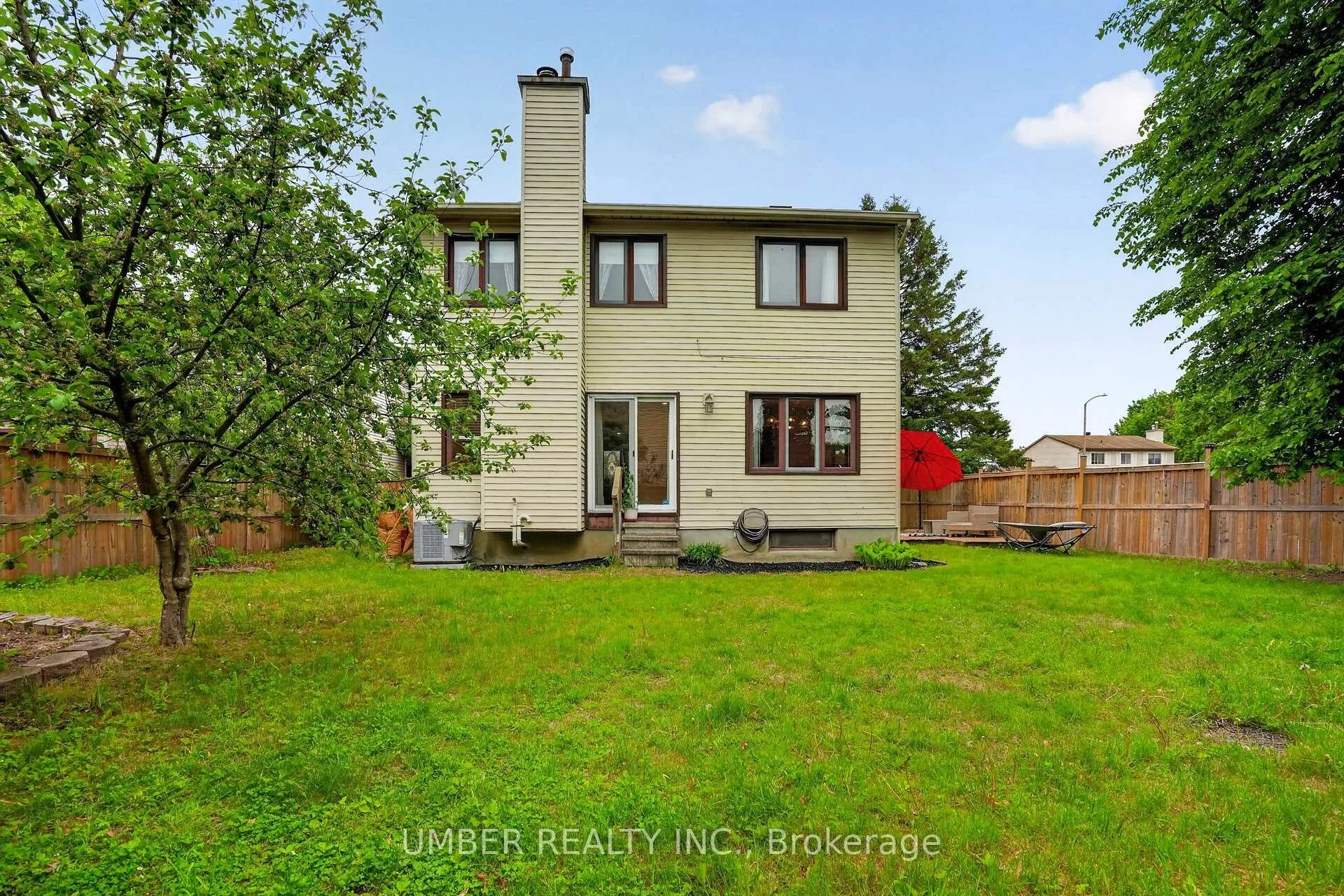 Photo 42 of 258 Anglehart Avenue, Ottawa, Queenswood Heights South — HOMEH
