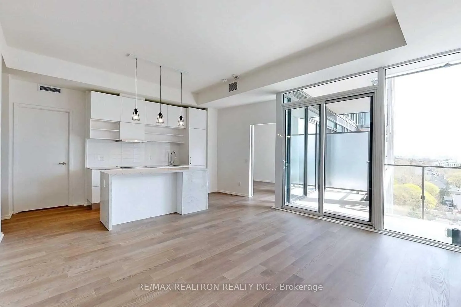 Photo 6 of Unit 1628, 5 Soudan Avenue, Toronto, Mount Pleasant West — HOMEH
