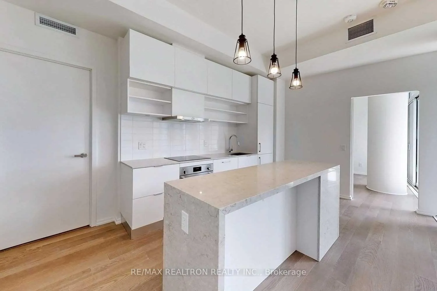 Photo 9 of Unit 1628, 5 Soudan Avenue, Toronto, Mount Pleasant West — HOMEH