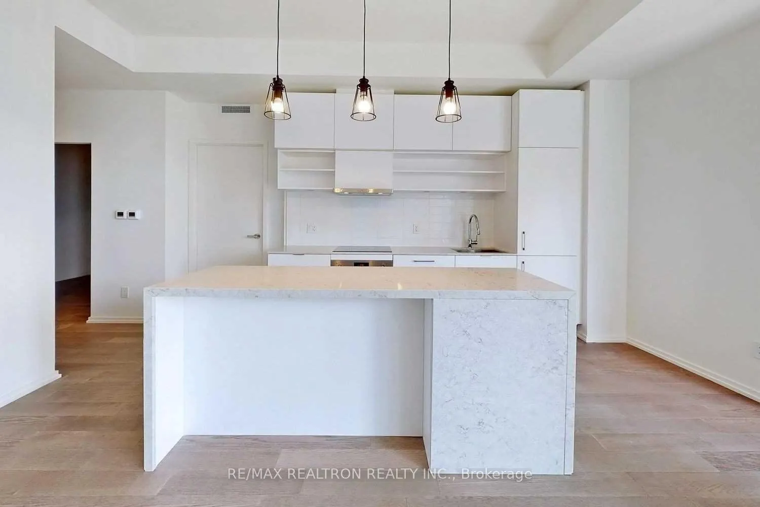 Photo 13 of Unit 1628, 5 Soudan Avenue, Toronto, Mount Pleasant West — HOMEH
