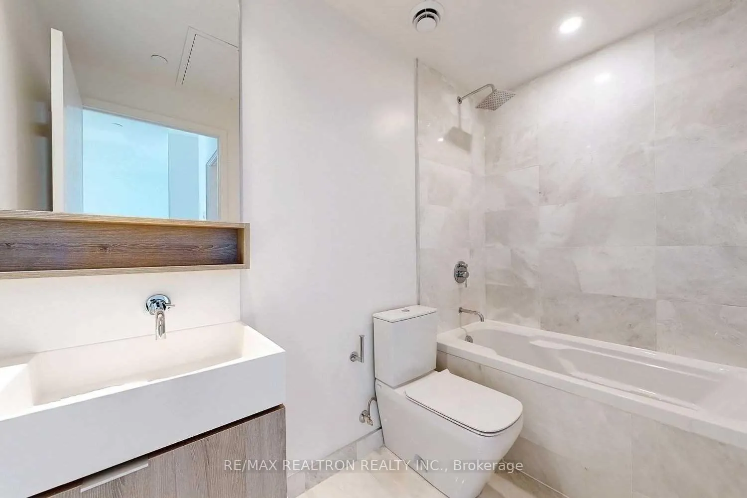 Photo 23 of Unit 1628, 5 Soudan Avenue, Toronto, Mount Pleasant West — HOMEH