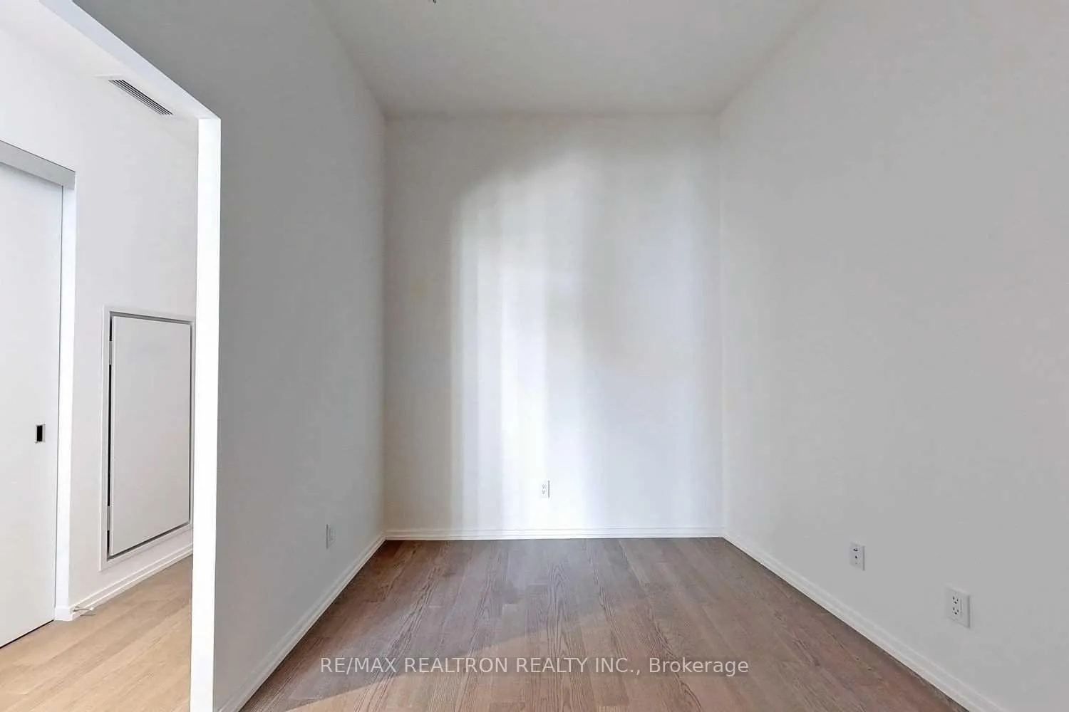Photo 25 of Unit 1628, 5 Soudan Avenue, Toronto, Mount Pleasant West — HOMEH
