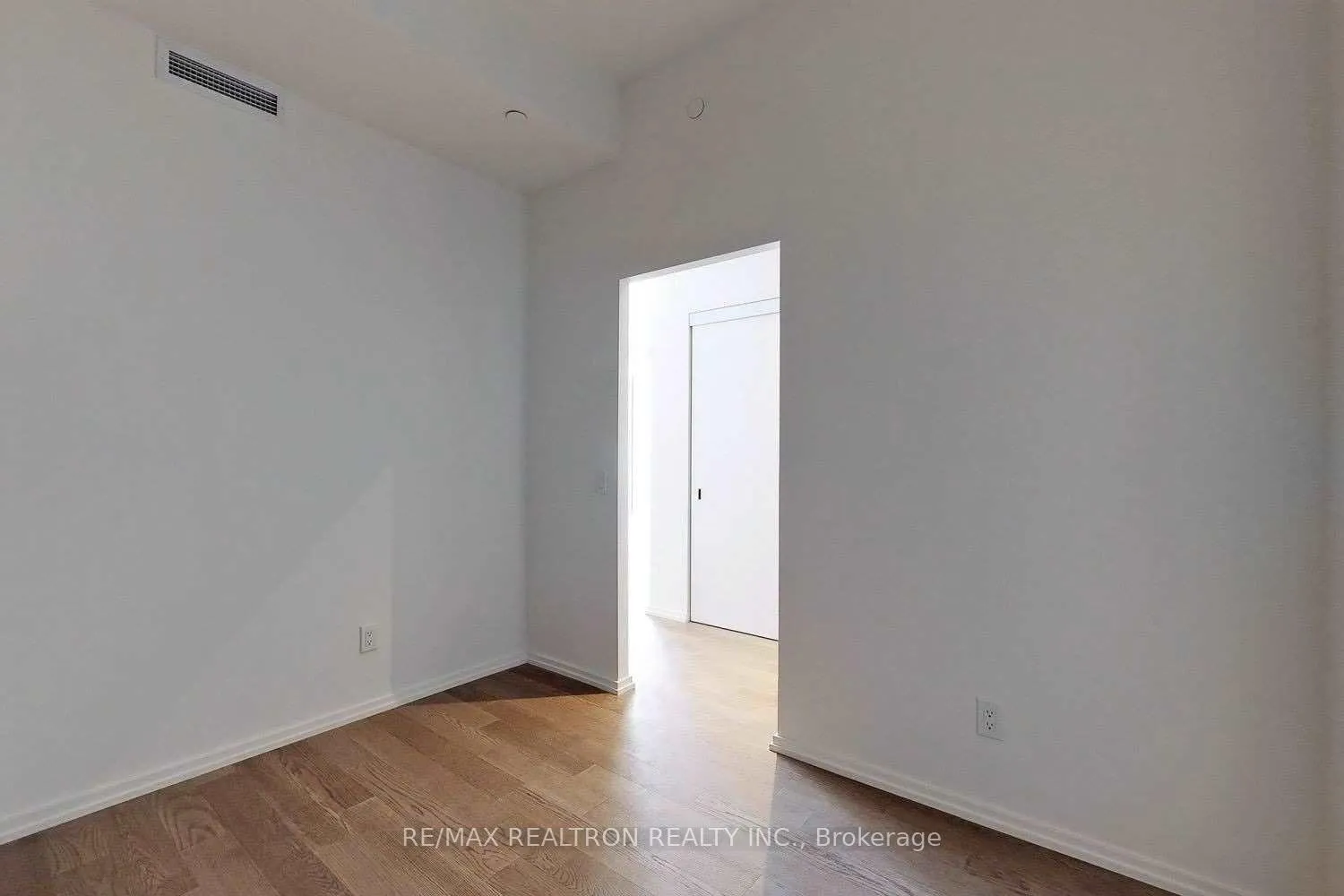 Photo 26 of Unit 1628, 5 Soudan Avenue, Toronto, Mount Pleasant West — HOMEH
