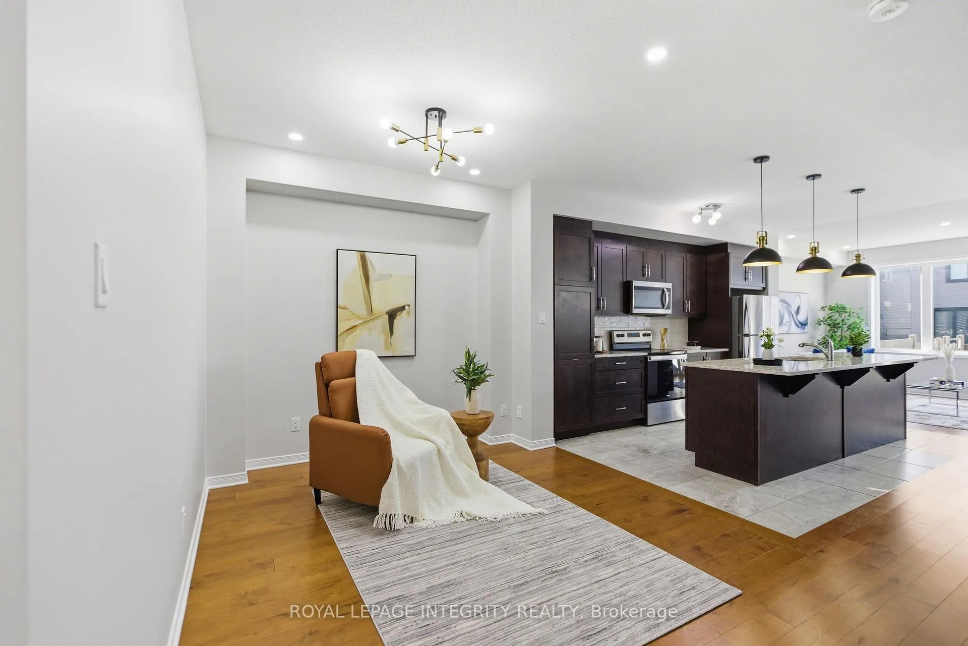 Photo 9 of 459 Cope Drive, Ottawa, Kanata - Emerald Meadows/Trailwest — HOMEH