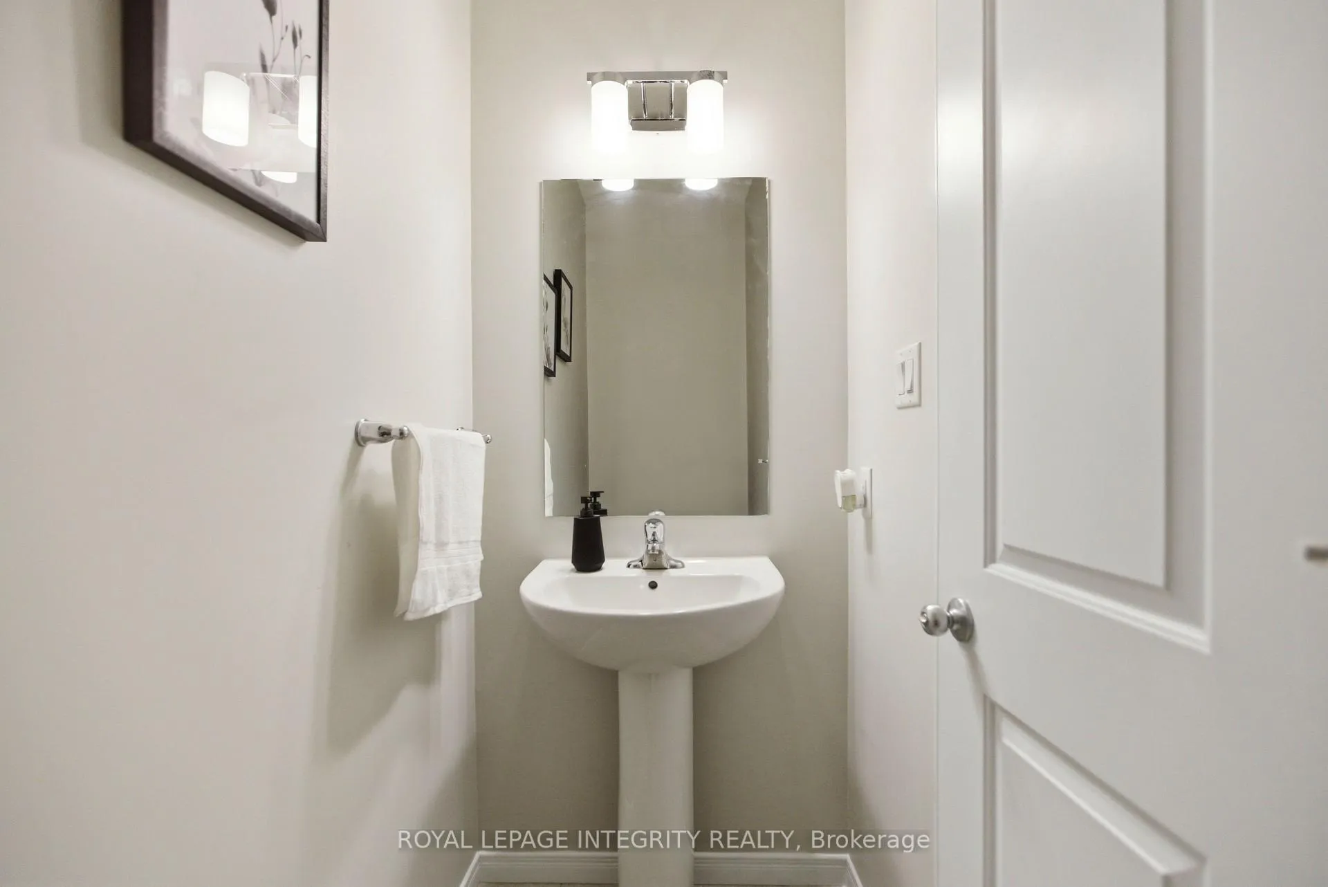 Photo 14 of 459 Cope Drive, Ottawa, Kanata - Emerald Meadows/Trailwest — HOMEH