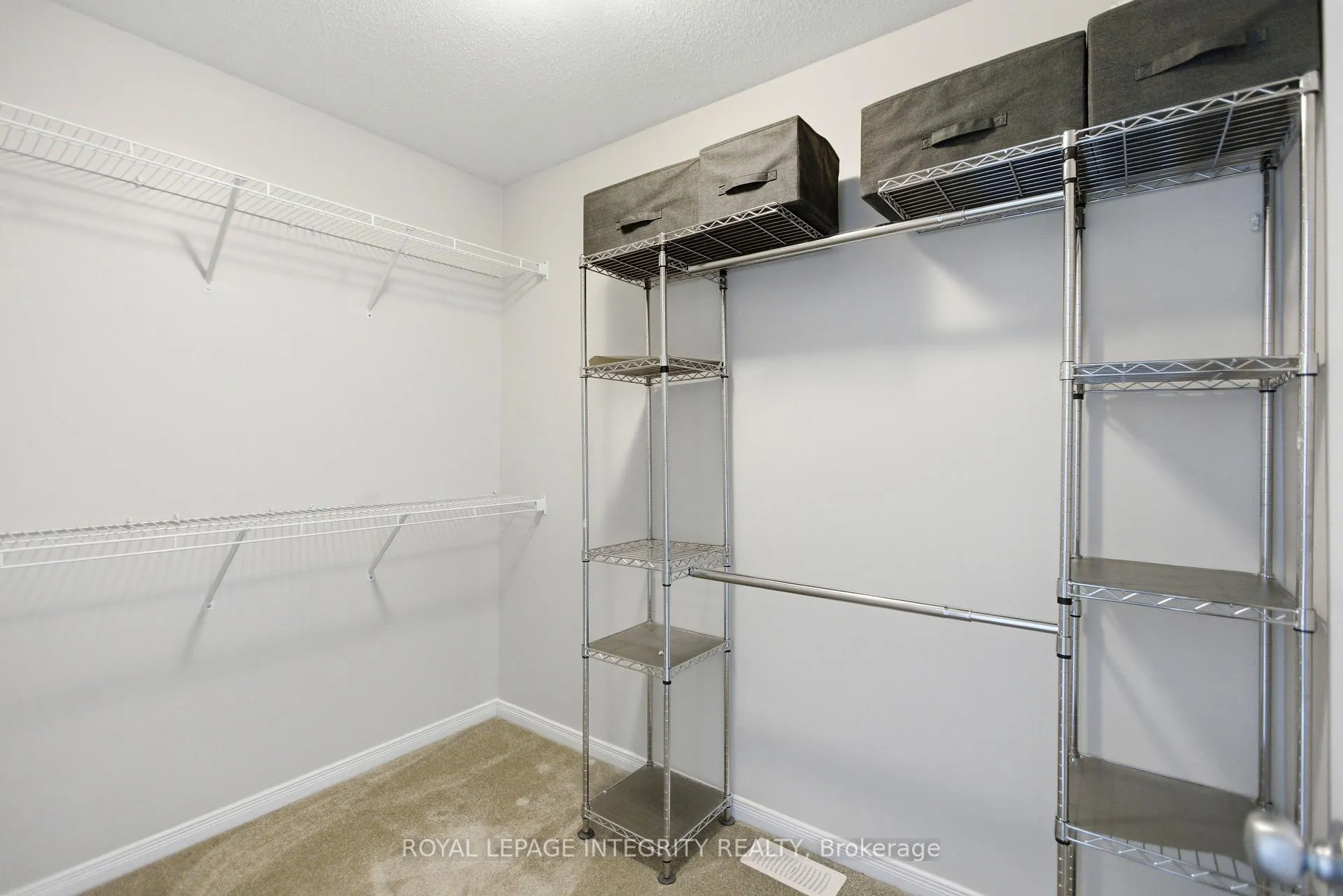 Photo 22 of 459 Cope Drive, Ottawa, Kanata - Emerald Meadows/Trailwest — HOMEH