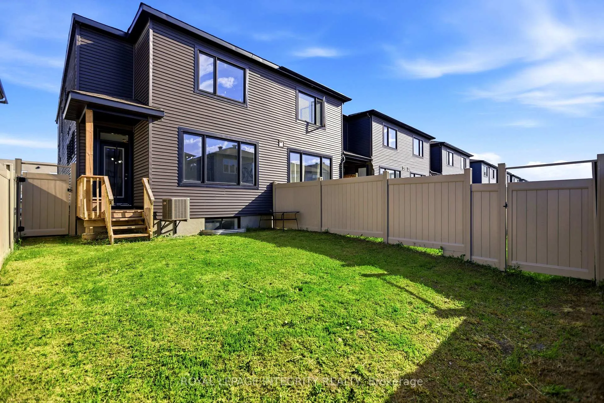 Photo 32 of 459 Cope Drive, Ottawa, Kanata - Emerald Meadows/Trailwest — HOMEH