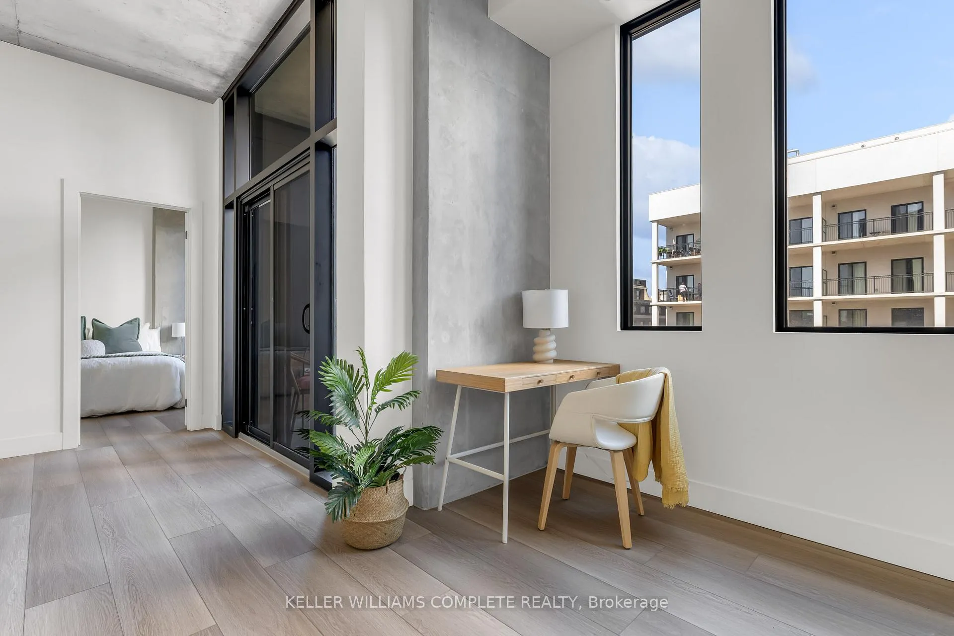 Photo 8 of Unit 610, 24 Augusta Street, Hamilton, Corktown — HOMEH