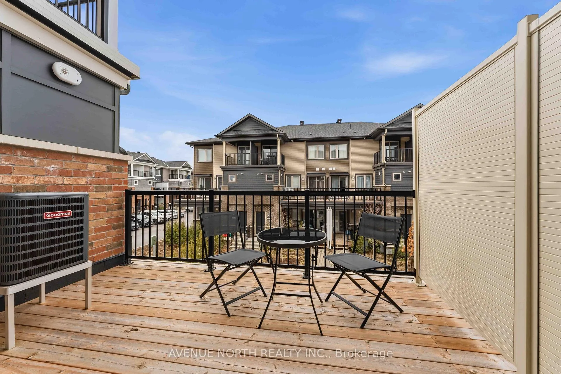 Photo 11 of 419 Pilot Private, Ottawa, Kanata - Emerald Meadows/Trailwest — HOMEH