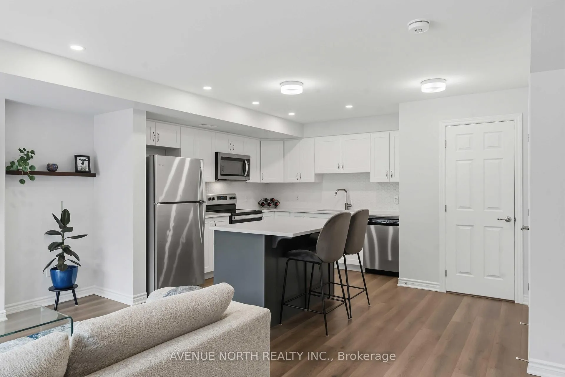 Photo 14 of 419 Pilot Private, Ottawa, Kanata - Emerald Meadows/Trailwest — HOMEH